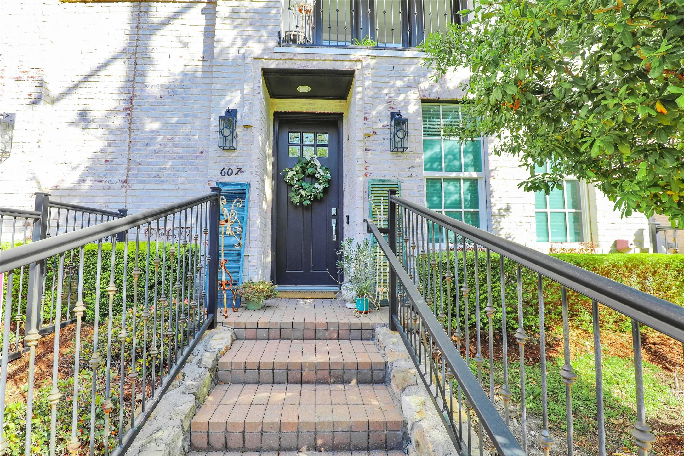 Townhouse For Sale in Dallas County , 7333 Valley View Lane 607, Dallas, Texas 75240, 3 Bedroom, 4 Bathroom, 2 Garage spaces, 1,897 Sqft, built in 2019, mls#21325225, Real Estate Agent in Dallas, Homes For Sale in Dallas county, Homes For Sale in Dallas, Realtor in Dallas Texas, Real Estate Brokerage Independent Realty Texas, Luminita Cordes Realtor