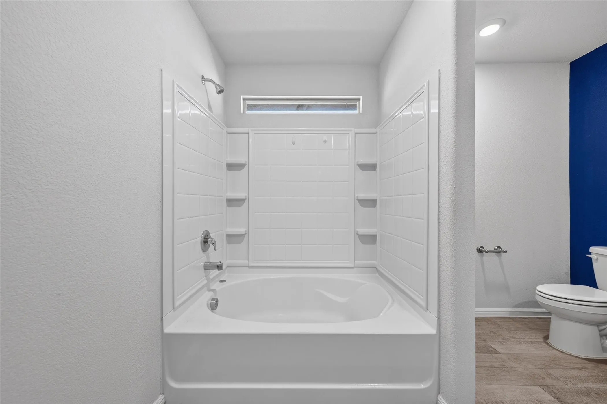 Single Family Residence For Sale in Tarrant County , 9745 Mint Hill Drive, Fort Worth, Texas 76108, 3 Bedroom, 2 Bathroom, 2 Garage spaces, 1,435 Sqft, built in 2020, mls#21323774, Real Estate Agent in Fort Worth, Homes For Sale in Tarrant county, Homes For Sale in Fort Worth, Realtor in Fort Worth Texas, Real Estate Brokerage Independent Realty Texas, Luminita Cordes Realtor