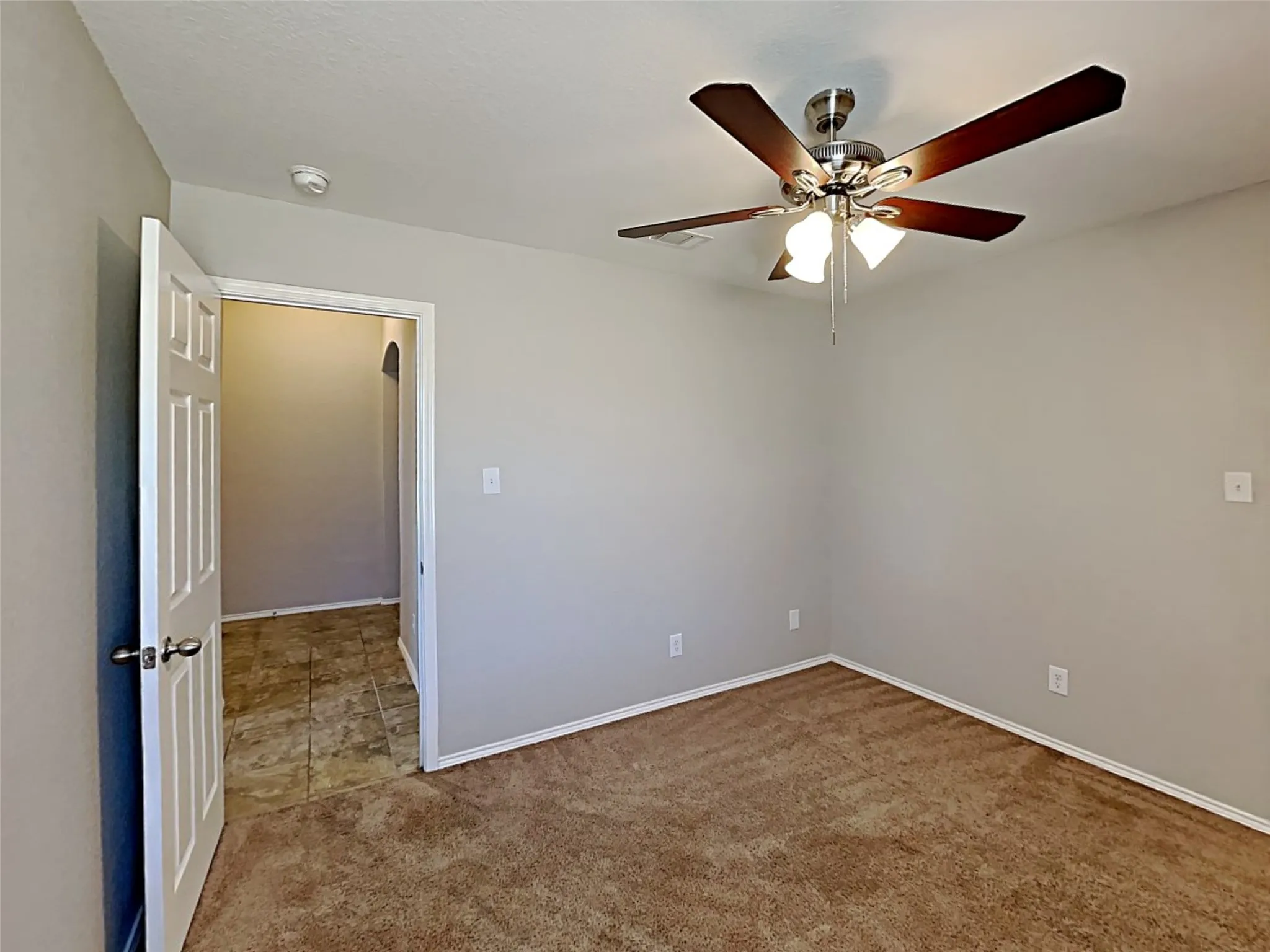 Single Family Residence For Rent in Tarrant County , 632 Hutchins Drive, Crowley, Texas 76036, 3 Bedroom, 2 Bathroom, 2 Garage spaces, 1,815 Sqft, built in 2014, mls#21327027, Real Estate Agent in Crowley, Homes For Rent in Tarrant county, Homes For Rent in Crowley, Realtor in Crowley Texas, Real Estate Brokerage Independent Realty Texas, Luminita Cordes Realtor