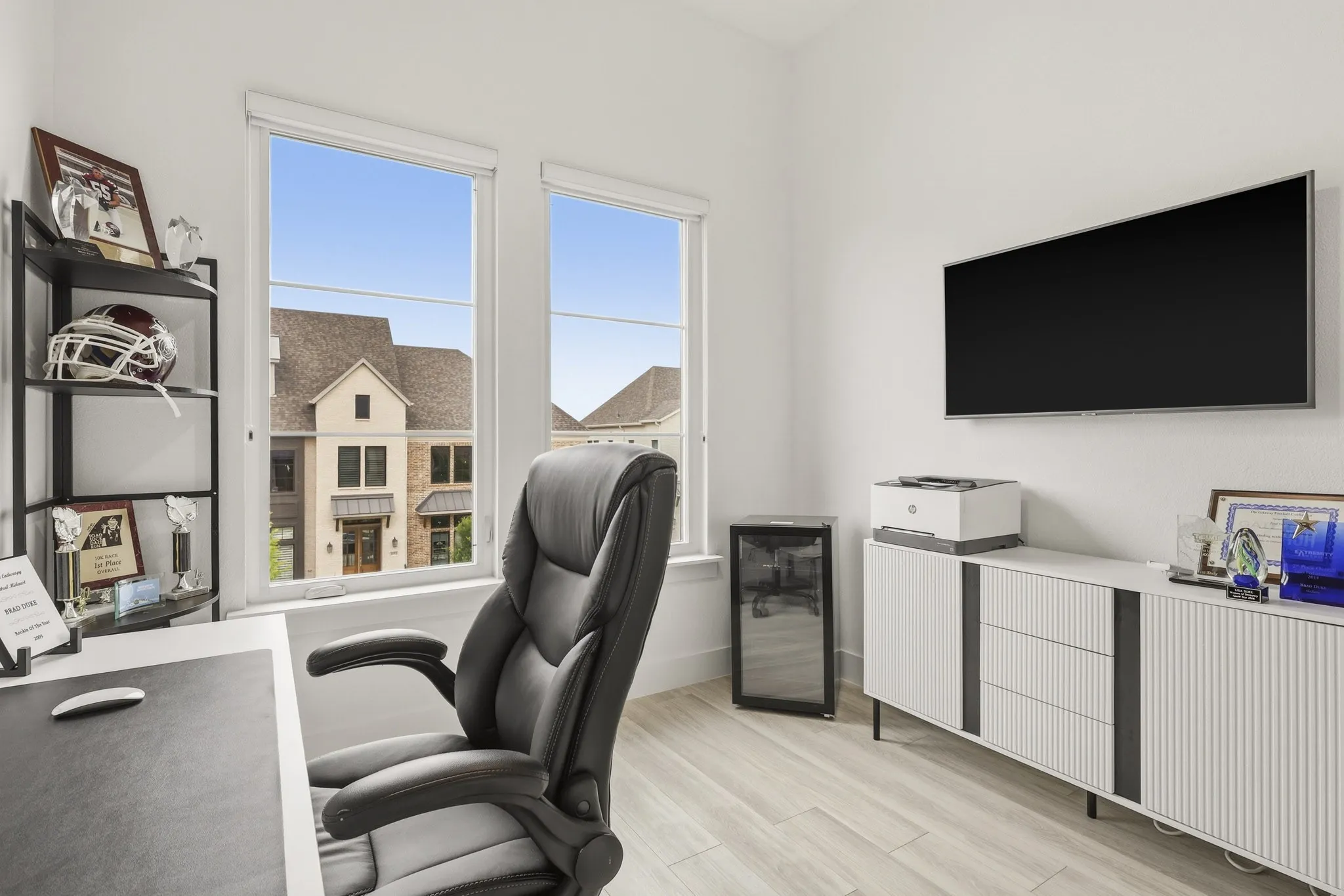 Townhouse For Sale in Denton County , 11948 Dahlia Bay Drive, Frisco, Texas 75033, 3 Bedroom, 3 Bathroom, 2 Garage spaces, 2,283 Sqft, built in 2024, mls#21325619, Real Estate Agent in Frisco, Homes For Sale in Denton county, Homes For Sale in Frisco, Realtor in Frisco Texas, Real Estate Brokerage Independent Realty Texas, Luminita Cordes Realtor