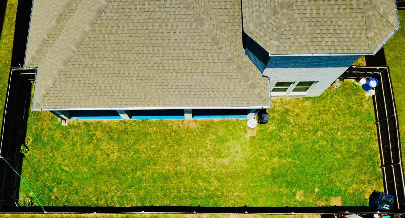Single Family Residence For Sale in Ellis County , 214 Tradd Street, Glenn Heights, Texas 75154, 4 Bedrooms, 4 Bathrooms, 2 Garage spaces, 3,785 Sqft, built in 2022, Price $589,000, mls#21327057, Real Estate Agent in Glenn Heights, Homes For Sale in Ellis county, Homes For Sale in Glenn Heights, Realtor in Glenn Heights Texas, Real Estate Brokerage Independent Realty Texas, Luminita Cordes Realtor