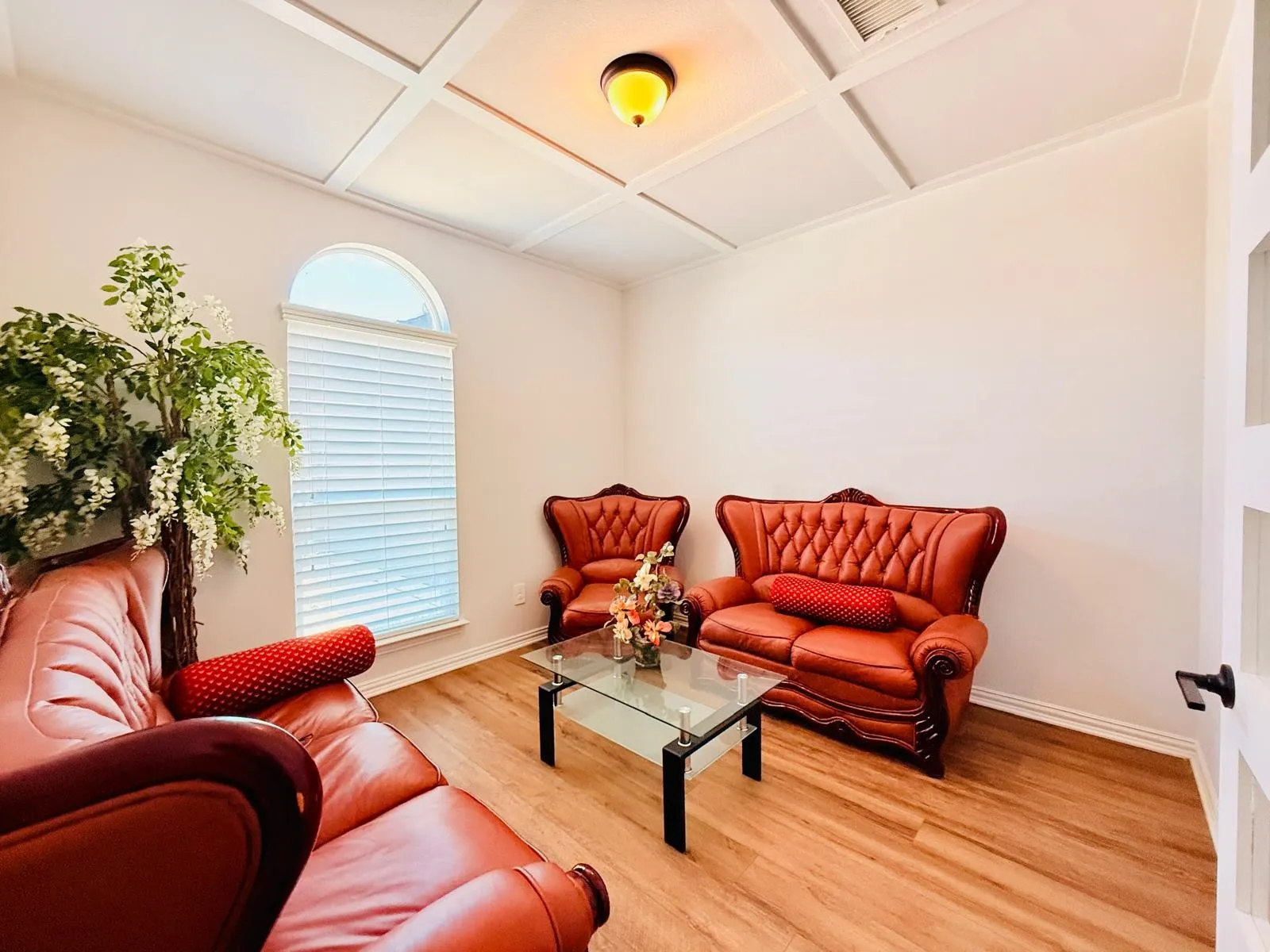 Single Family Residence For Sale in Ellis County , 214 Tradd Street, Glenn Heights, Texas 75154, 4 Bedrooms, 4 Bathrooms, 2 Garage spaces, 3,785 Sqft, built in 2022, Price $589,000, mls#21327057, Real Estate Agent in Glenn Heights, Homes For Sale in Ellis county, Homes For Sale in Glenn Heights, Realtor in Glenn Heights Texas, Real Estate Brokerage Independent Realty Texas, Luminita Cordes Realtor