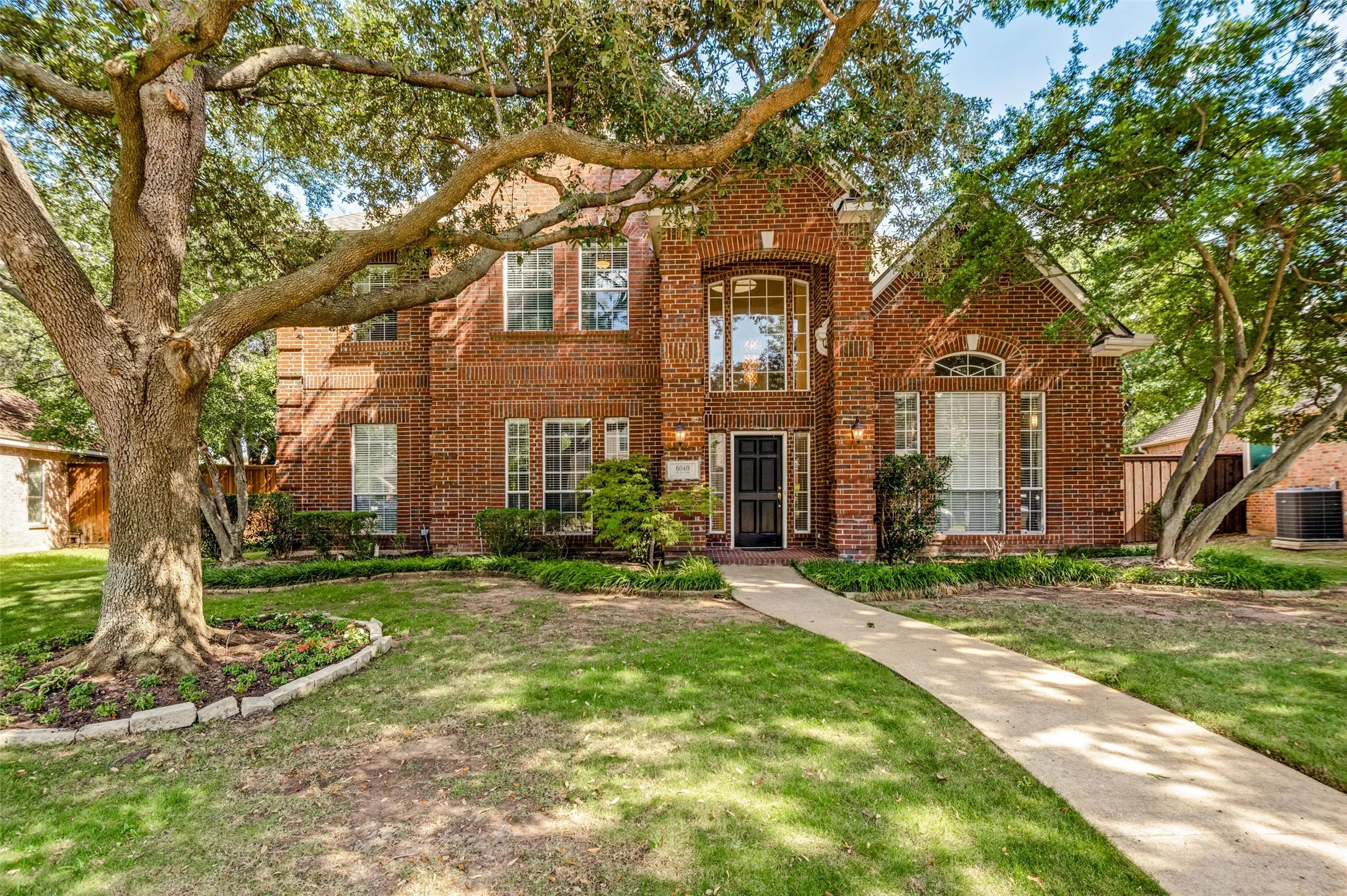 Single Family Residence For Sale in Collin County , 6040 Fieldstone Drive, Dallas, Texas 75252, 4 Bedroom, 3 Bathroom, 2 Garage spaces, 3,463 Sqft, built in 1993, mls#21325180, Real Estate Agent in Dallas, Homes For Sale in Collin county, Homes For Sale in Dallas, Realtor in Dallas Texas, Real Estate Brokerage Independent Realty Texas, Luminita Cordes Realtor