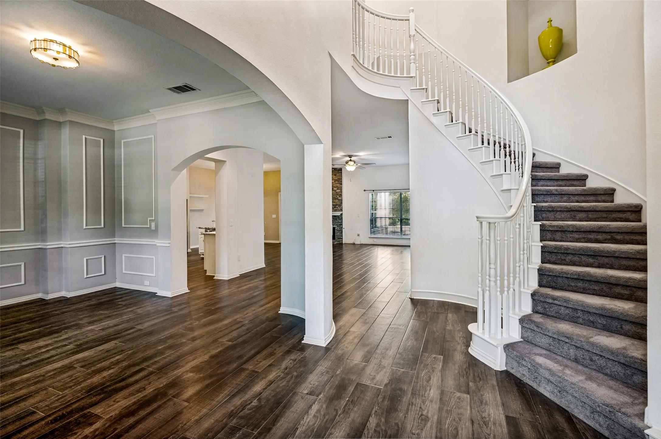 Single Family Residence For Sale in Collin County , 6040 Fieldstone Drive, Dallas, Texas 75252, 4 Bedroom, 3 Bathroom, 2 Garage spaces, 3,463 Sqft, built in 1993, mls#21325180, Real Estate Agent in Dallas, Homes For Sale in Collin county, Homes For Sale in Dallas, Realtor in Dallas Texas, Real Estate Brokerage Independent Realty Texas, Luminita Cordes Realtor