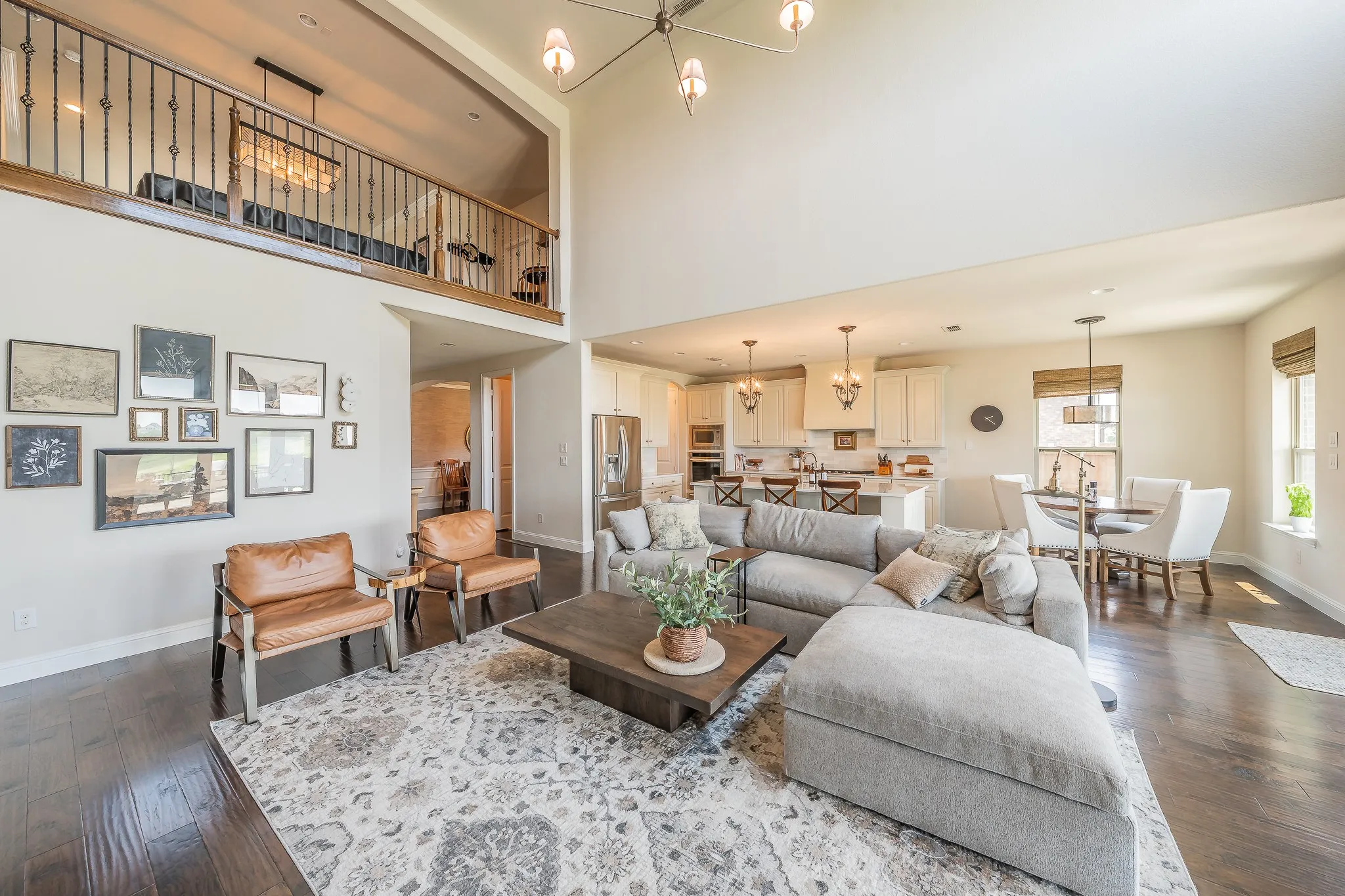 Single Family Residence For Sale in Denton County , 1233 Clearwater Drive, Frisco, Texas 75036, 4 Bedroom, 4 Bathroom, 2 Garage spaces, 3,744 Sqft, built in 2014, mls#21326991, Real Estate Agent in Frisco, Homes For Sale in Denton county, Homes For Sale in Frisco, Realtor in Frisco Texas, Real Estate Brokerage Independent Realty Texas, Luminita Cordes Realtor