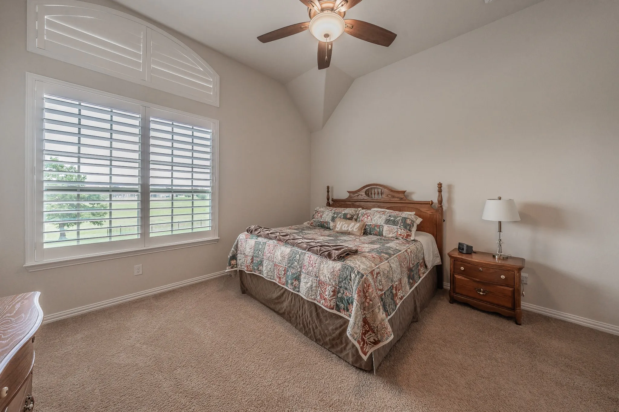 Guest bedroom 2 Jack and Jill