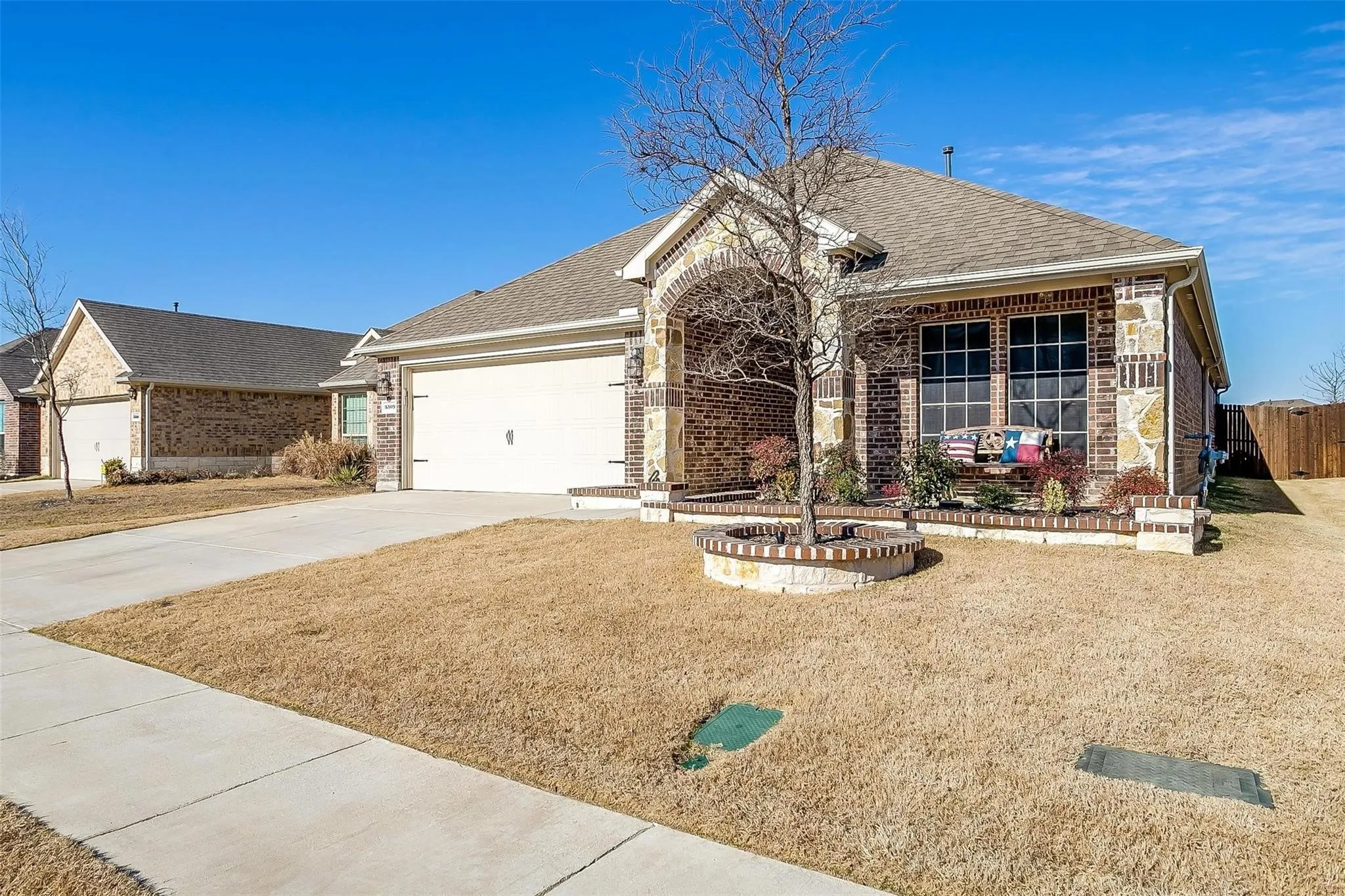 Single Family Residence For Rent in Denton County , 3309 Comal Drive, Little Elm, Texas 75068, 3 Bedroom, 2 Bathroom, Garage spaces, 1,689 Sqft, built in 2018, mls#21327071, Real Estate Agent in Little Elm, Homes For Rent in Denton county, Homes For Rent in Little Elm, Realtor in Little Elm Texas, Real Estate Brokerage Independent Realty Texas, Luminita Cordes Realtor