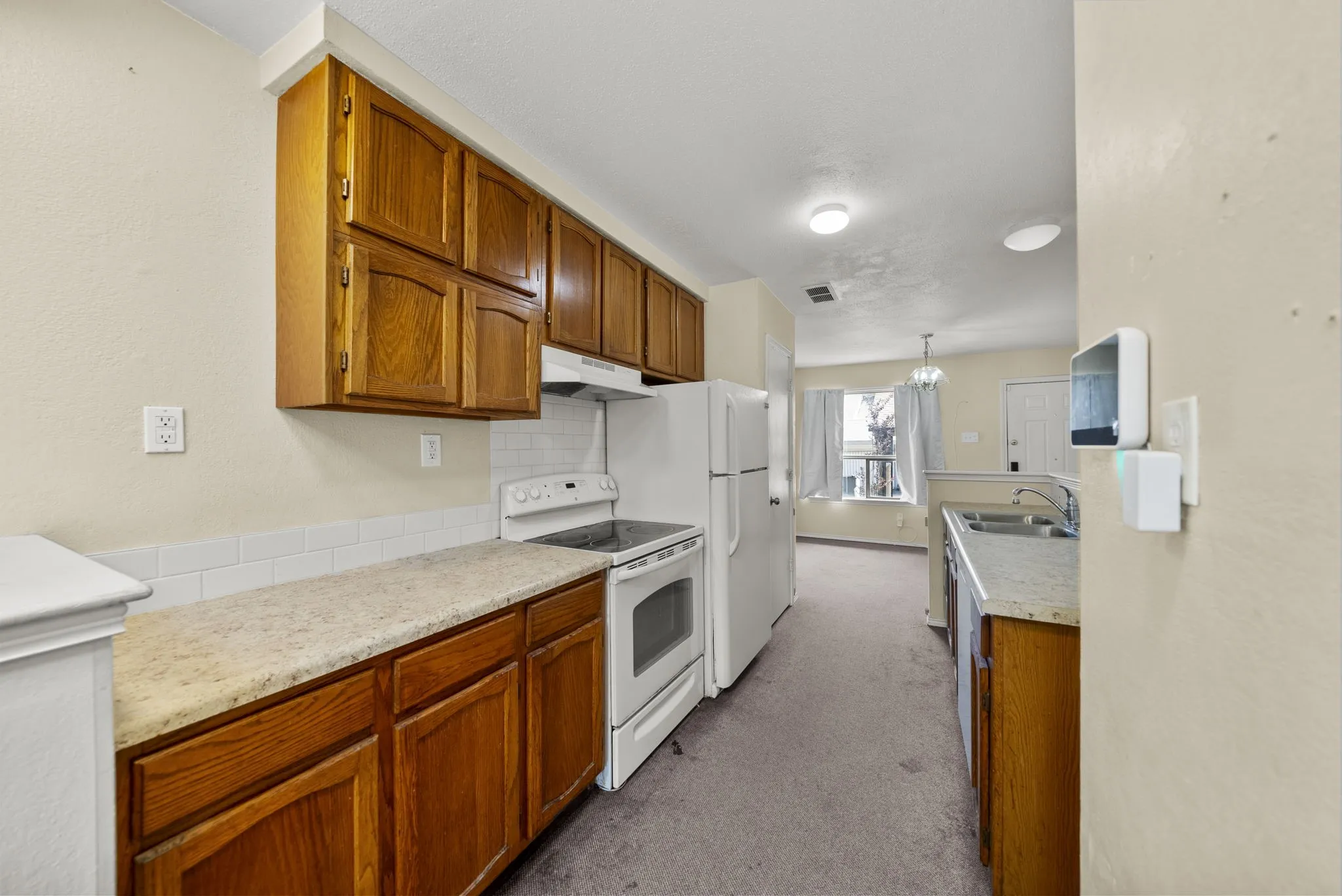 Single Family Residence For Sale in Collin County , 514 Pine Trail Drive, Allen, Texas 75002, 2 Bedroom, 2 Bathroom, Garage spaces, 992 Sqft, built in 1978, mls#21318152, Real Estate Agent in Allen, Homes For Sale in Collin county, Homes For Sale in Allen, Realtor in Allen Texas, Real Estate Brokerage Independent Realty Texas, Luminita Cordes Realtor