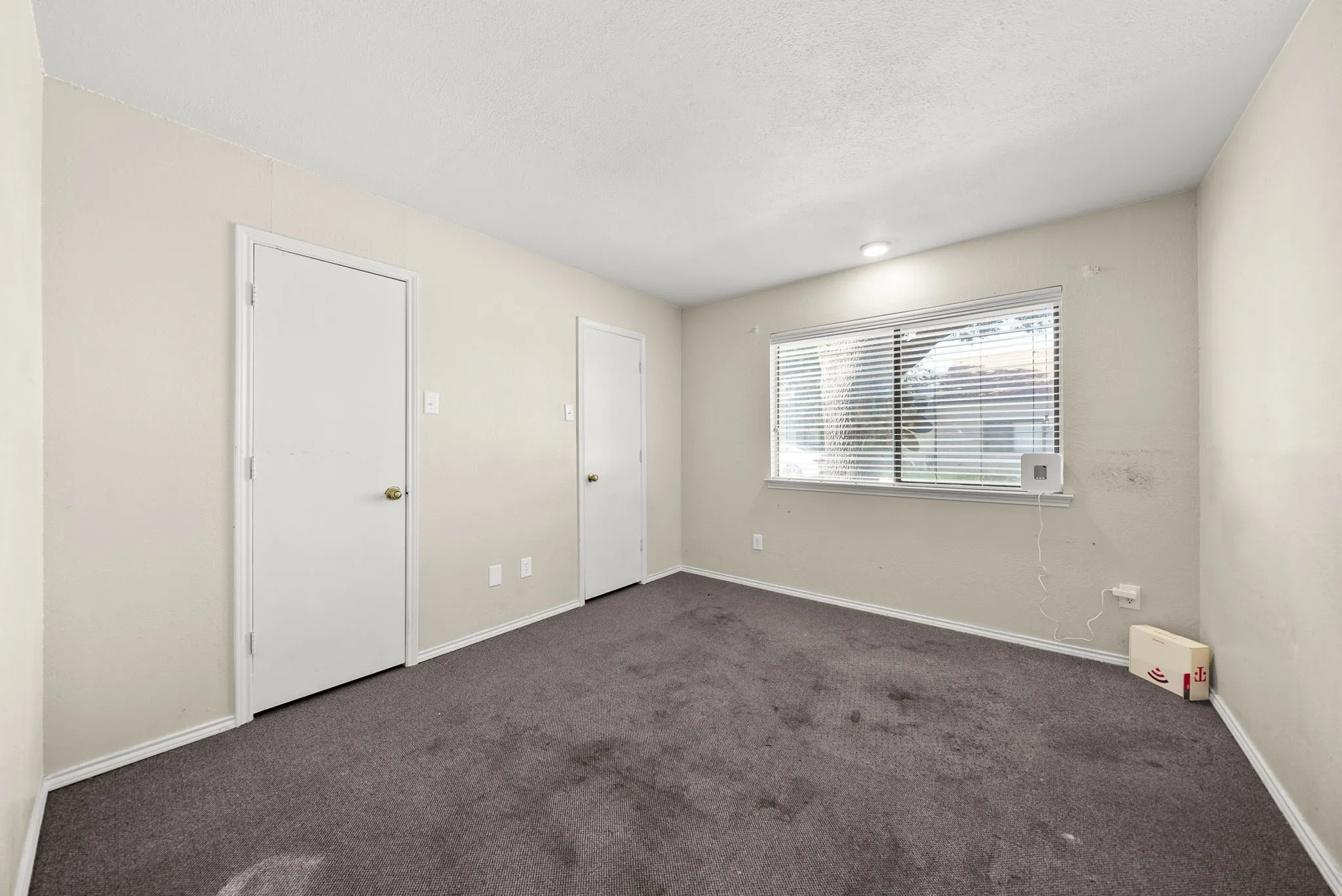 Single Family Residence For Sale in Collin County , 514 Pine Trail Drive, Allen, Texas 75002, 2 Bedroom, 2 Bathroom, Garage spaces, 992 Sqft, built in 1978, mls#21318152, Real Estate Agent in Allen, Homes For Sale in Collin county, Homes For Sale in Allen, Realtor in Allen Texas, Real Estate Brokerage Independent Realty Texas, Luminita Cordes Realtor