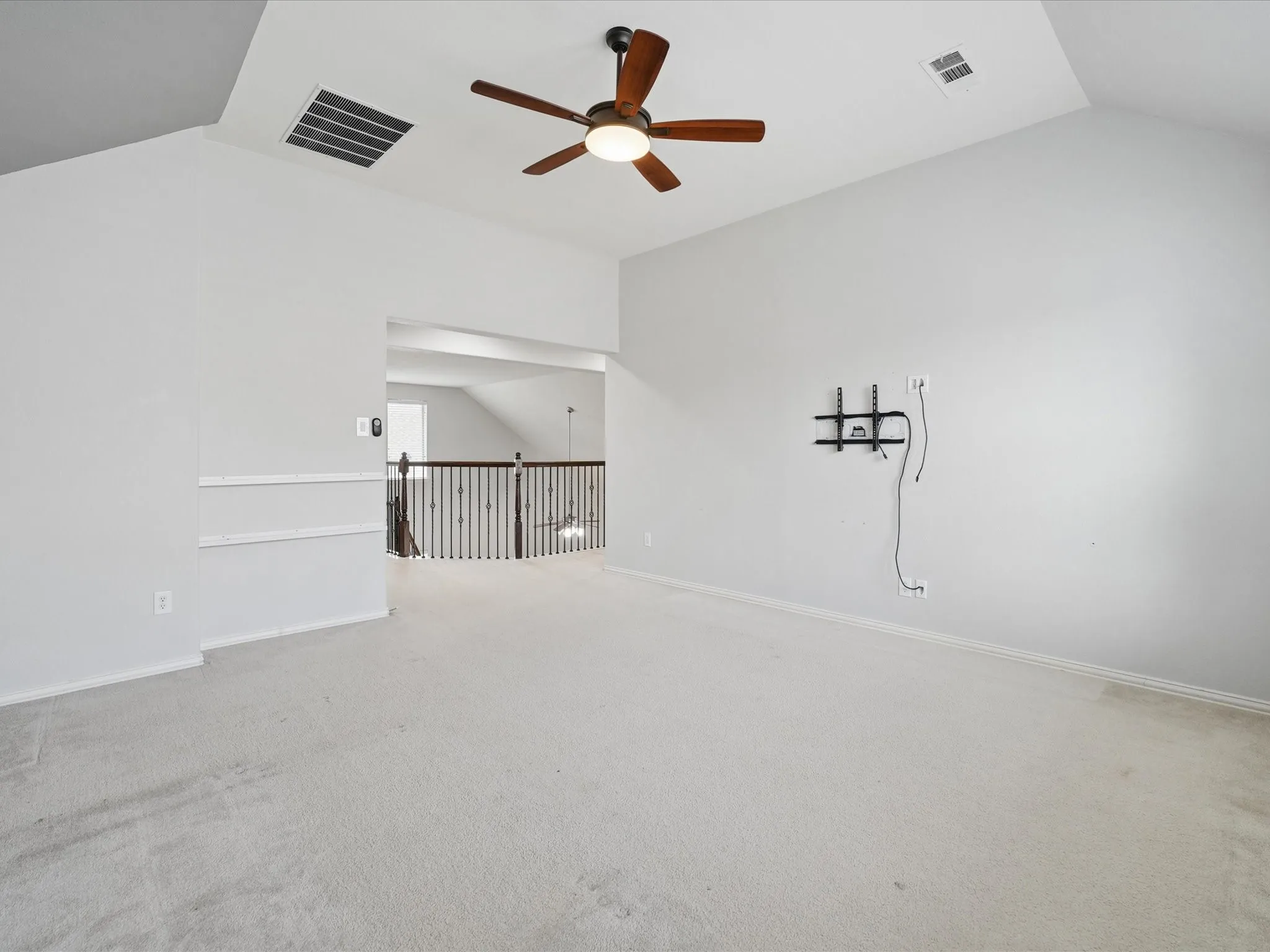 Single Family Residence For Sale in Collin County , 1907 Hidden Fairway Drive, Wylie, Texas 75098, 4 Bedroom, 3 Bathroom, 2 Garage spaces, 2,815 Sqft, built in 2010, mls#21325191, Real Estate Agent in Wylie, Homes For Sale in Collin county, Homes For Sale in Wylie, Realtor in Wylie Texas, Real Estate Brokerage Independent Realty Texas, Luminita Cordes Realtor