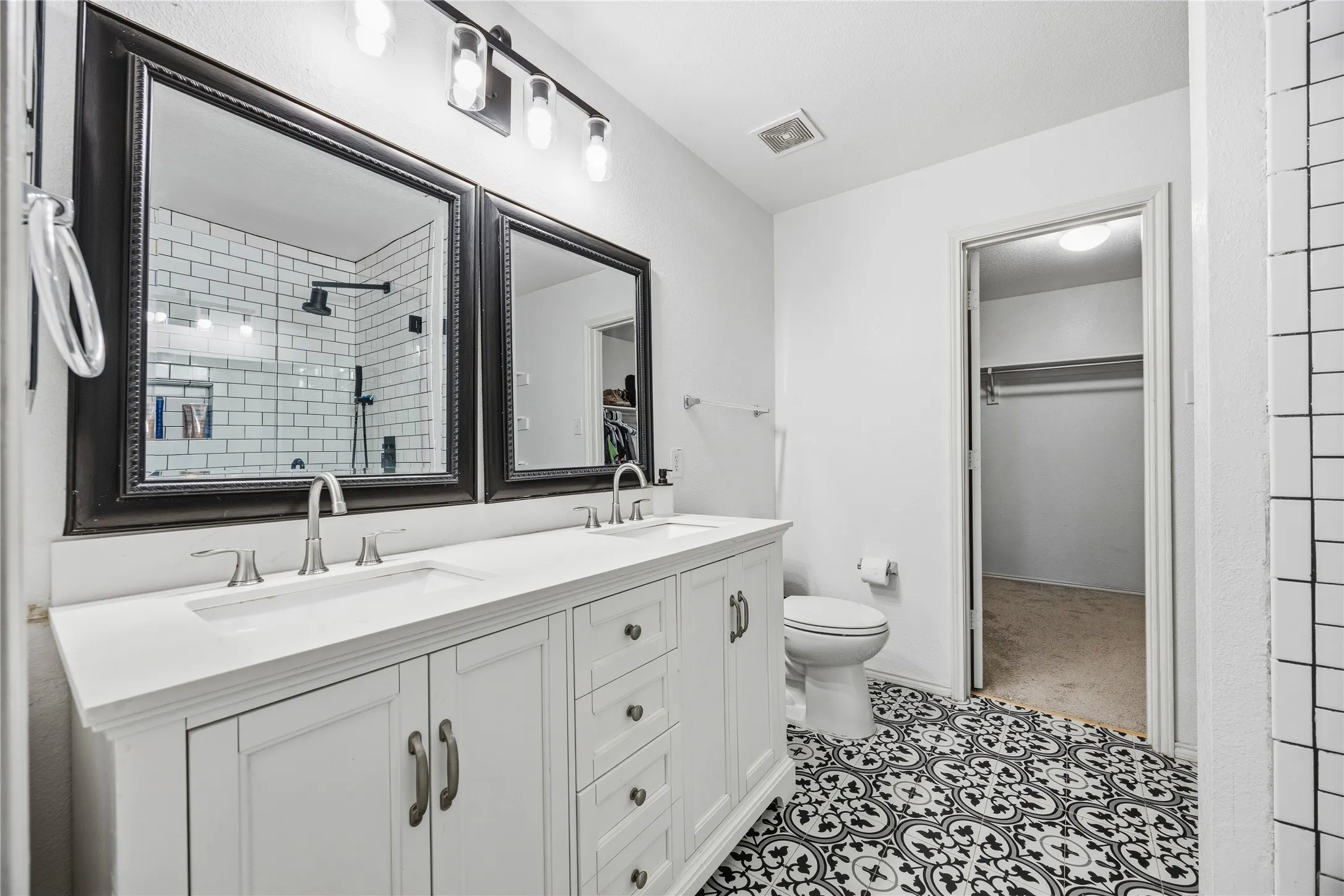 Single Family Residence For Sale in Collin County , 932 Cottonwood Trail, Anna, Texas 75409, 3 Bedroom, 3 Bathroom, 2 Garage spaces, 2,207 Sqft, built in 2008, mls#21319966, Real Estate Agent in Anna, Homes For Sale in Collin county, Homes For Sale in Anna, Realtor in Anna Texas, Real Estate Brokerage Independent Realty Texas, Luminita Cordes Realtor