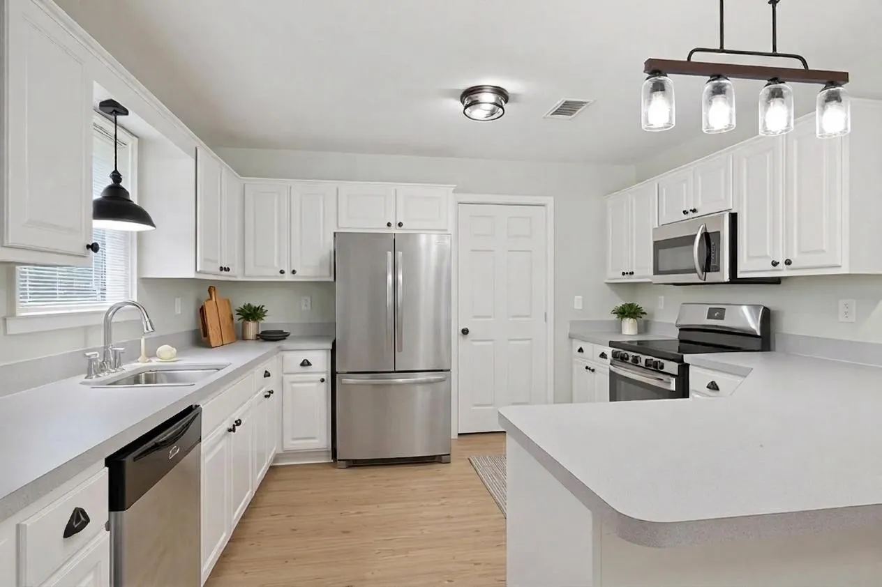 Single Family Residence For Sale in Collin County , 1341 Carlo Drive, Princeton, Texas 75407, 3 Bedroom, 2 Bathroom, 2 Garage spaces, 1,474 Sqft, built in 1997, mls#21309418, Real Estate Agent in Princeton, Homes For Sale in Collin county, Homes For Sale in Princeton, Realtor in Princeton Texas, Real Estate Brokerage Independent Realty Texas, Luminita Cordes Realtor