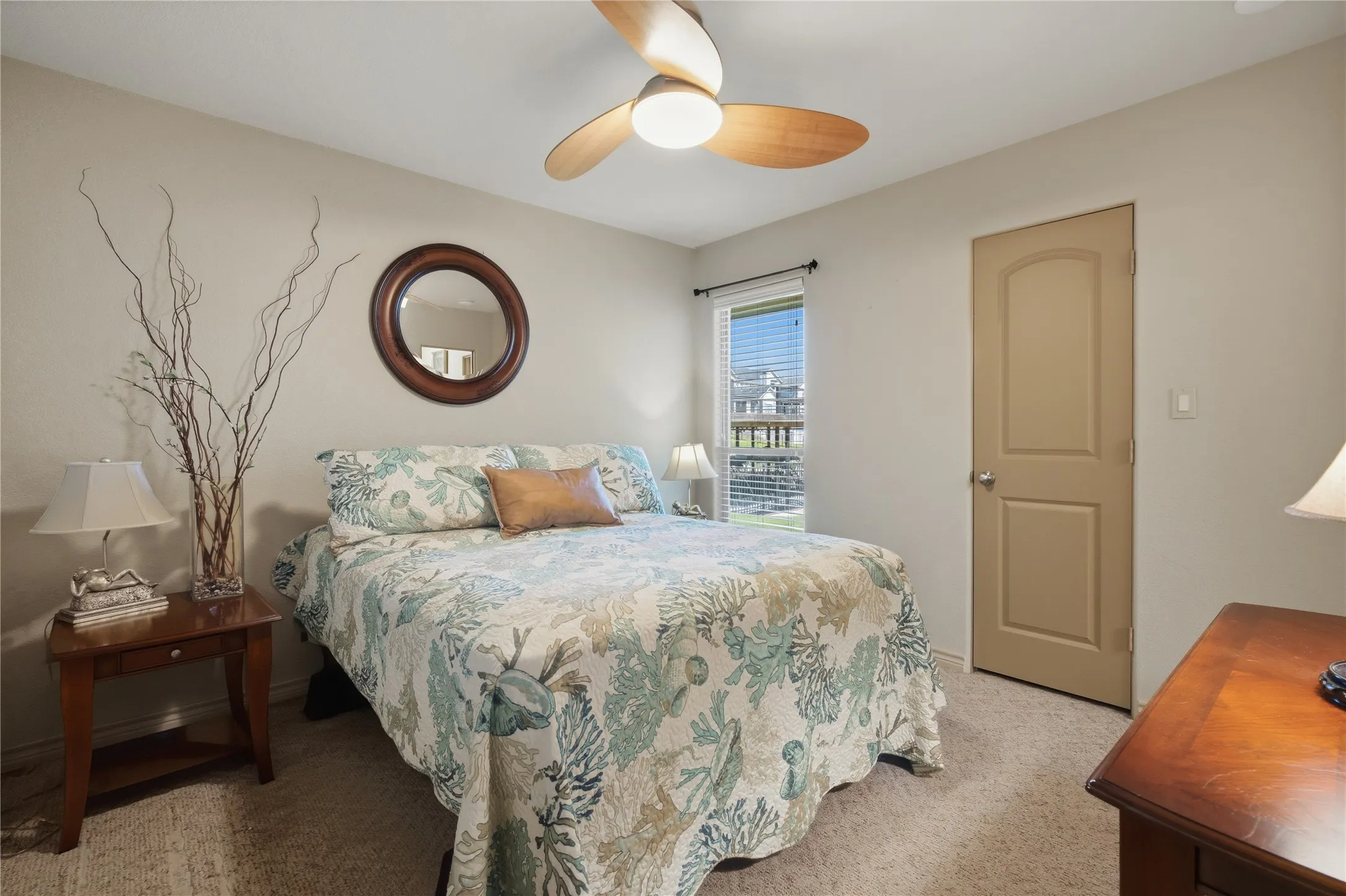 Single Family Residence For Sale in Henderson County , 2547 Groves Drive, Tool, Texas 75143, 3 Bedroom, 2 Bathroom, 2 Garage spaces, 2,807 Sqft, built in 2008, mls#21312215, Real Estate Agent in Tool, Homes For Sale in Henderson county, Homes For Sale in Tool, Realtor in Tool Texas, Real Estate Brokerage Independent Realty Texas, Luminita Cordes Realtor
