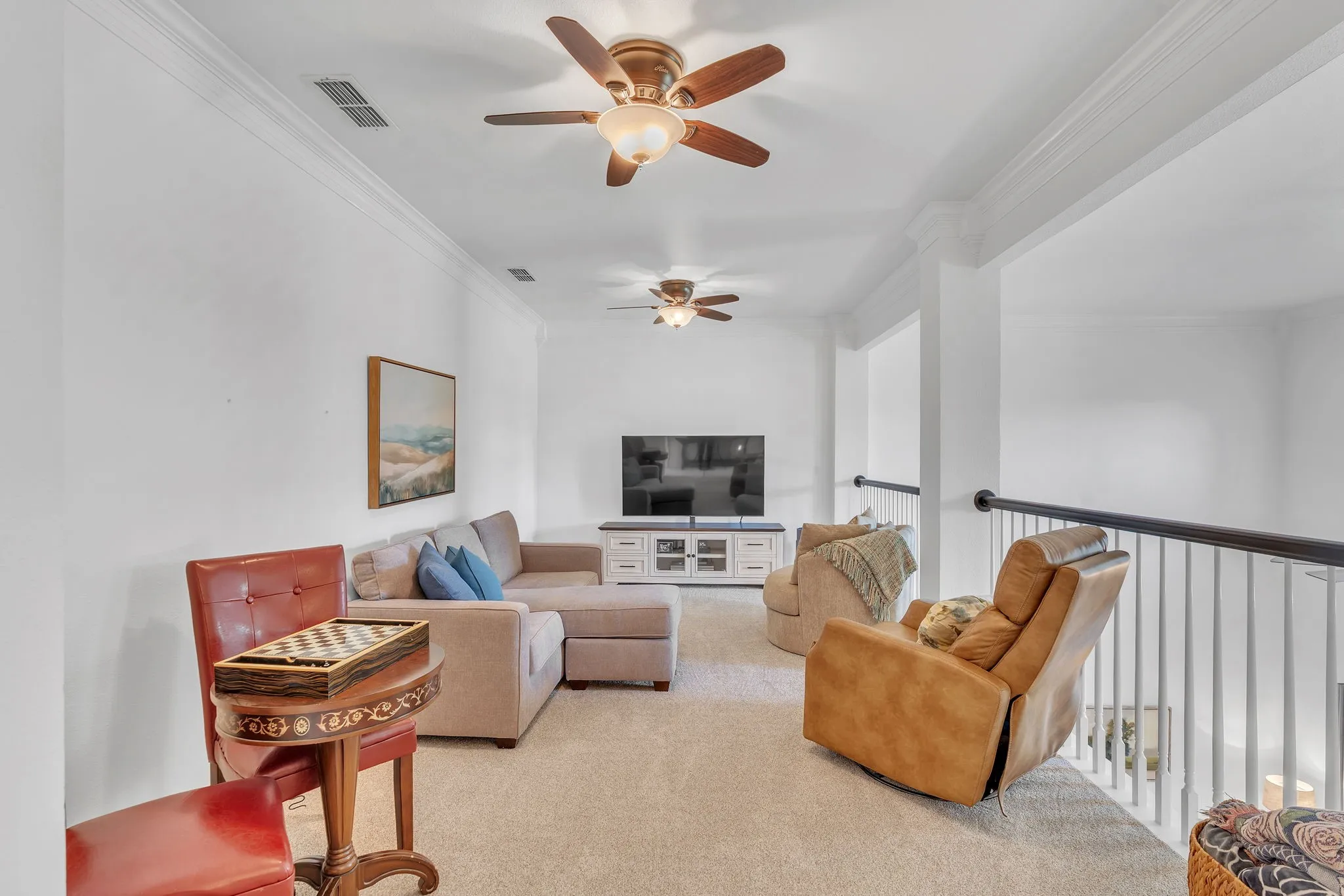 Townhouse For Sale in Parker County , 2144 Lakeforest Drive, Weatherford, Texas 76087, 3 Bedroom, 4 Bathroom, 2 Garage spaces, 1,959 Sqft, built in 1996, mls#21327067, Real Estate Agent in Weatherford, Homes For Sale in Parker county, Homes For Sale in Weatherford, Realtor in Weatherford Texas, Real Estate Brokerage Independent Realty Texas, Luminita Cordes Realtor