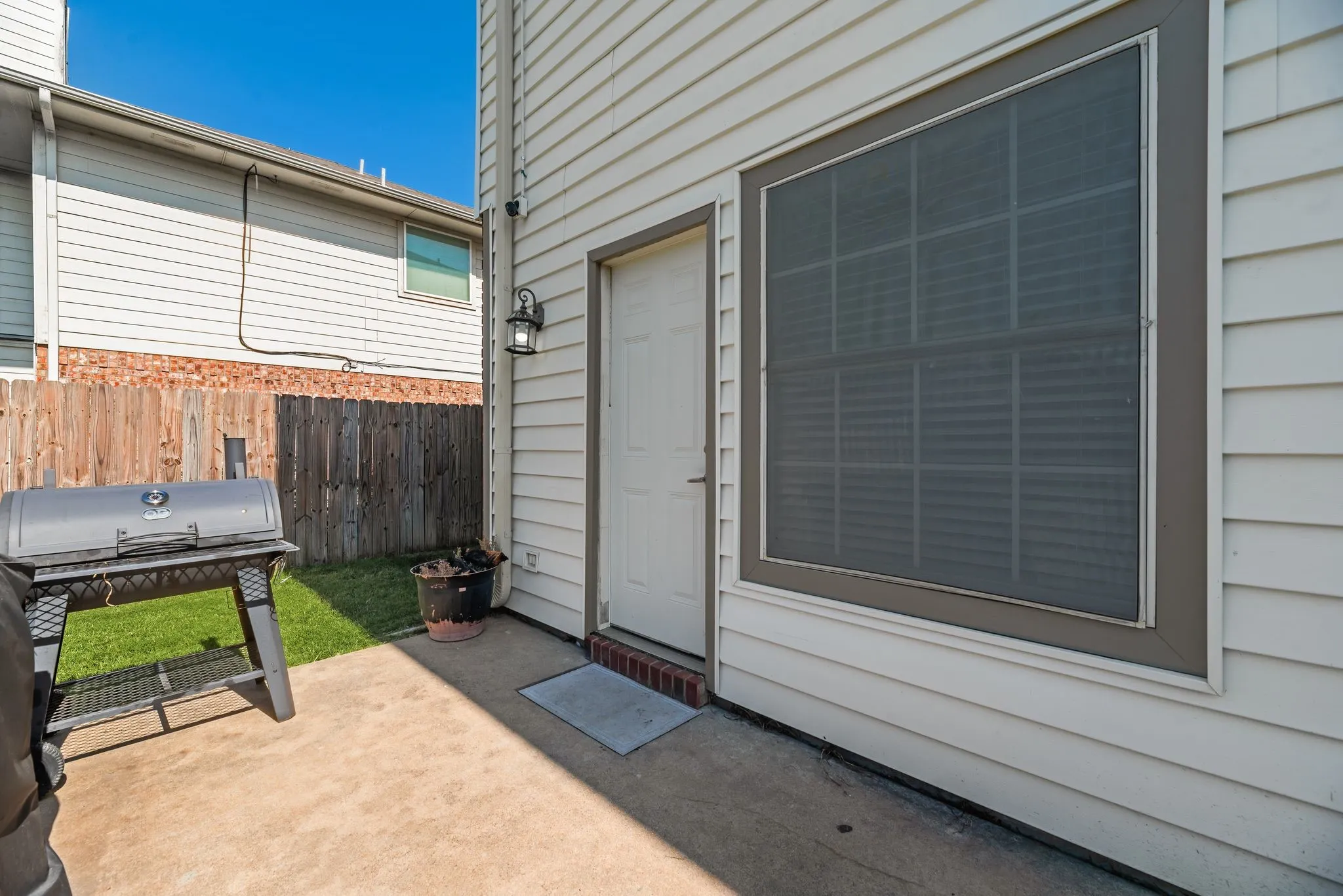 Single Family Residence For Sale in Tarrant County , 3908 Cannonwood Drive, Fort Worth, Texas 76137, 4 Bedrooms, 3 Bathrooms, 2 Garage spaces, 1,912 Sqft, built in 1997, Price $345,000, mls#21325320, Real Estate Agent in Fort Worth, Homes For Sale in Tarrant county, Homes For Sale in Fort Worth, Realtor in Fort Worth Texas, Real Estate Brokerage Independent Realty Texas, Luminita Cordes Realtor