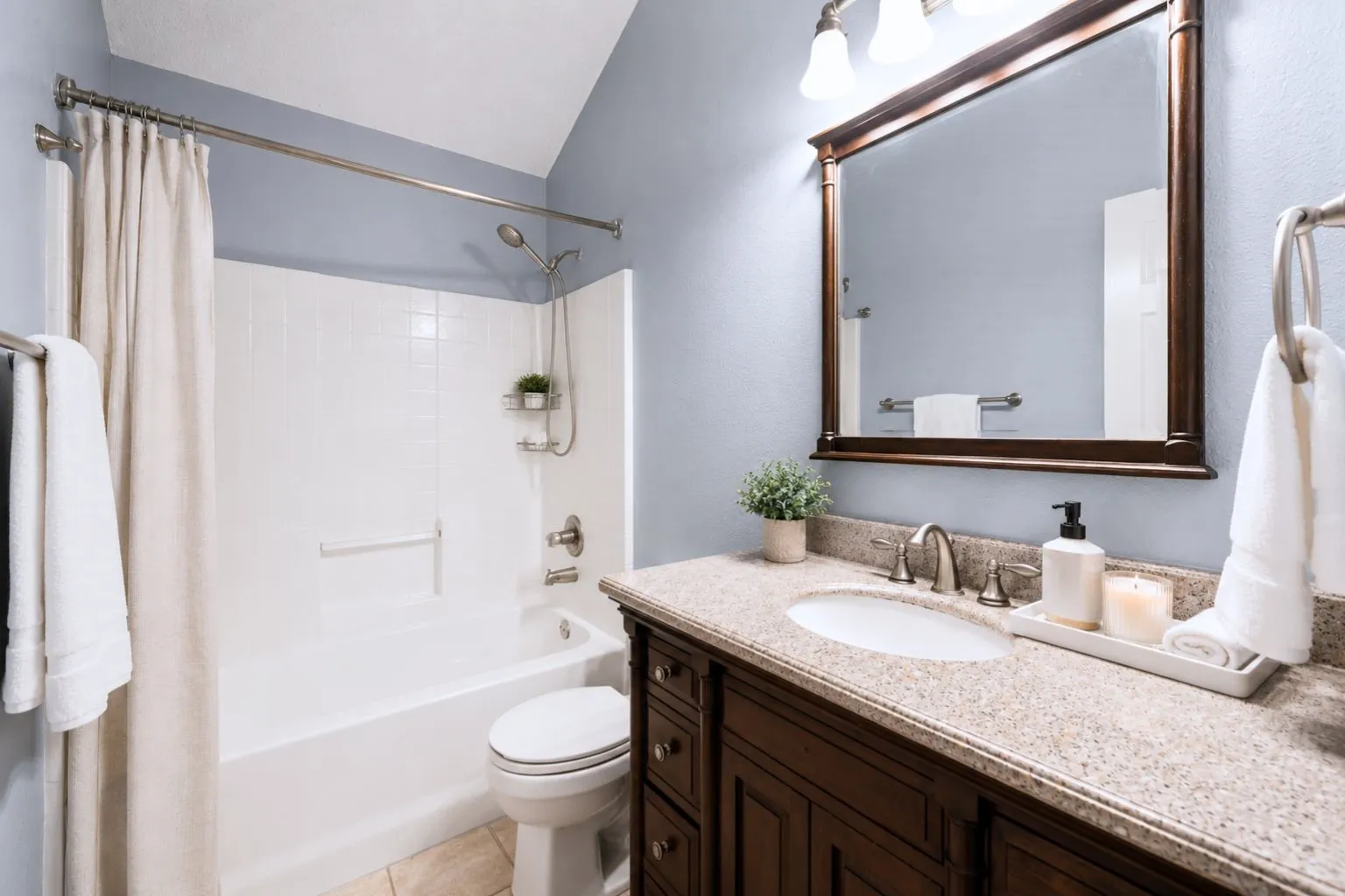 Single Family Residence For Sale in Tarrant County , 3908 Cannonwood Drive, Fort Worth, Texas 76137, 4 Bedrooms, 3 Bathrooms, 2 Garage spaces, 1,912 Sqft, built in 1997, Price $345,000, mls#21325320, Real Estate Agent in Fort Worth, Homes For Sale in Tarrant county, Homes For Sale in Fort Worth, Realtor in Fort Worth Texas, Real Estate Brokerage Independent Realty Texas, Luminita Cordes Realtor