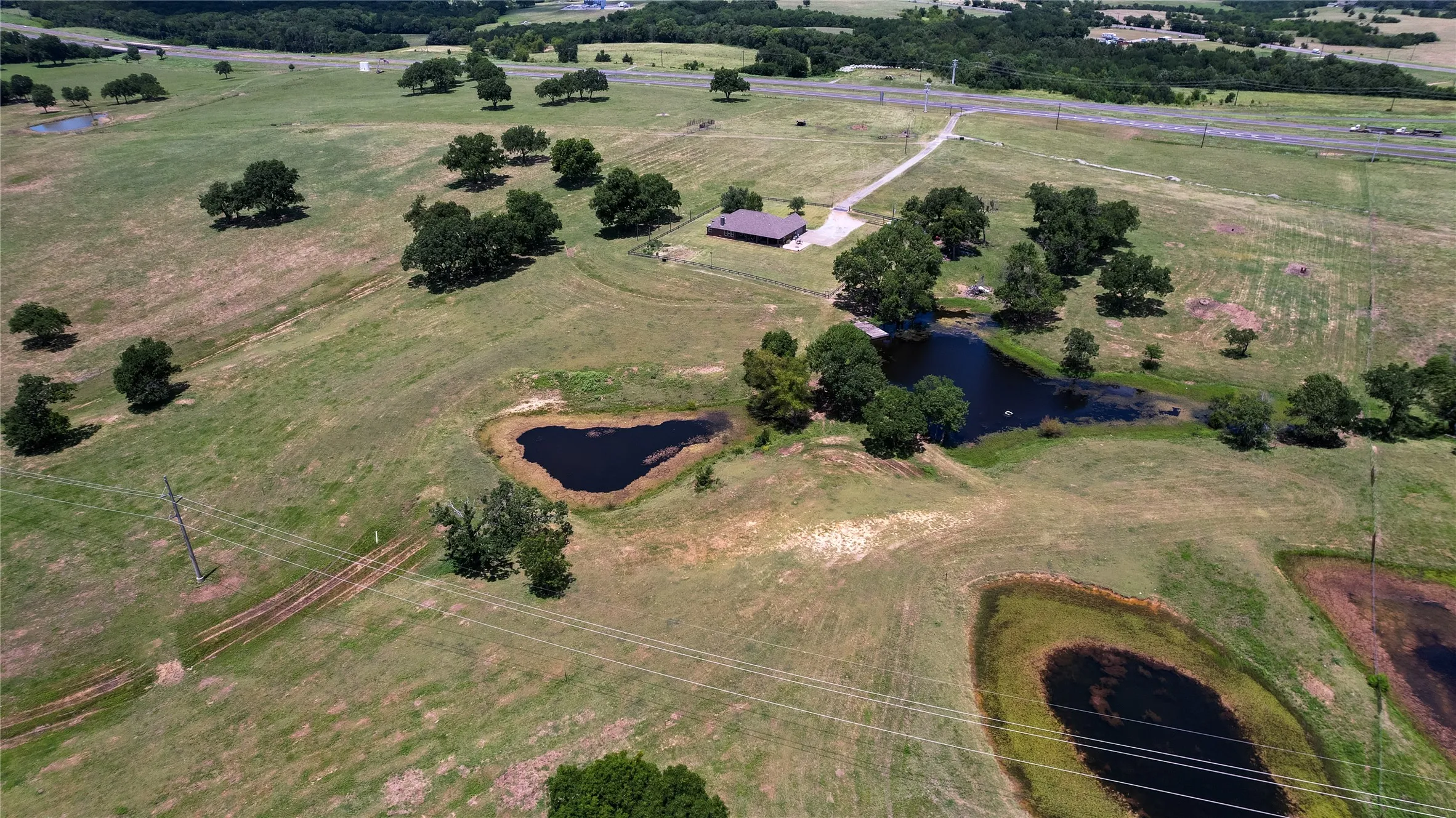 Unimproved Land For Sale in Grayson County , TBD US 82, Bells, Texas 75414, 0, 0, Garage spaces, 0 Sqft, built in 2004, mls#21327086, Real Estate Agent in Bells, Homes For Sale in Grayson county, Homes For Sale in Bells, Realtor in Bells Texas, Real Estate Brokerage Independent Realty Texas, Luminita Cordes Realtor