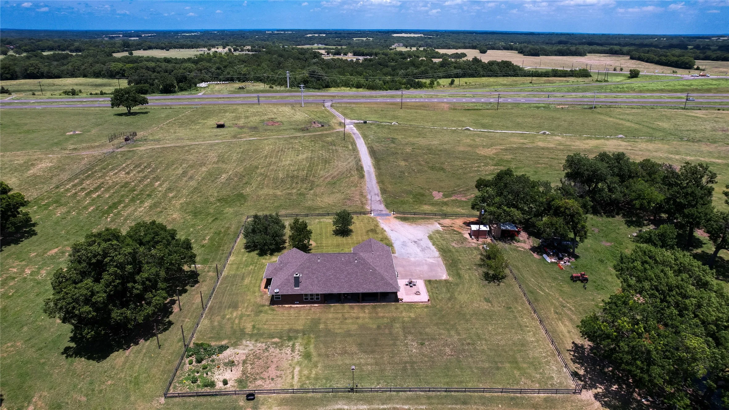 Unimproved Land For Sale in Grayson County , TBD US 82, Bells, Texas 75414, 0, 0, Garage spaces, 0 Sqft, built in 2004, mls#21327086, Real Estate Agent in Bells, Homes For Sale in Grayson county, Homes For Sale in Bells, Realtor in Bells Texas, Real Estate Brokerage Independent Realty Texas, Luminita Cordes Realtor