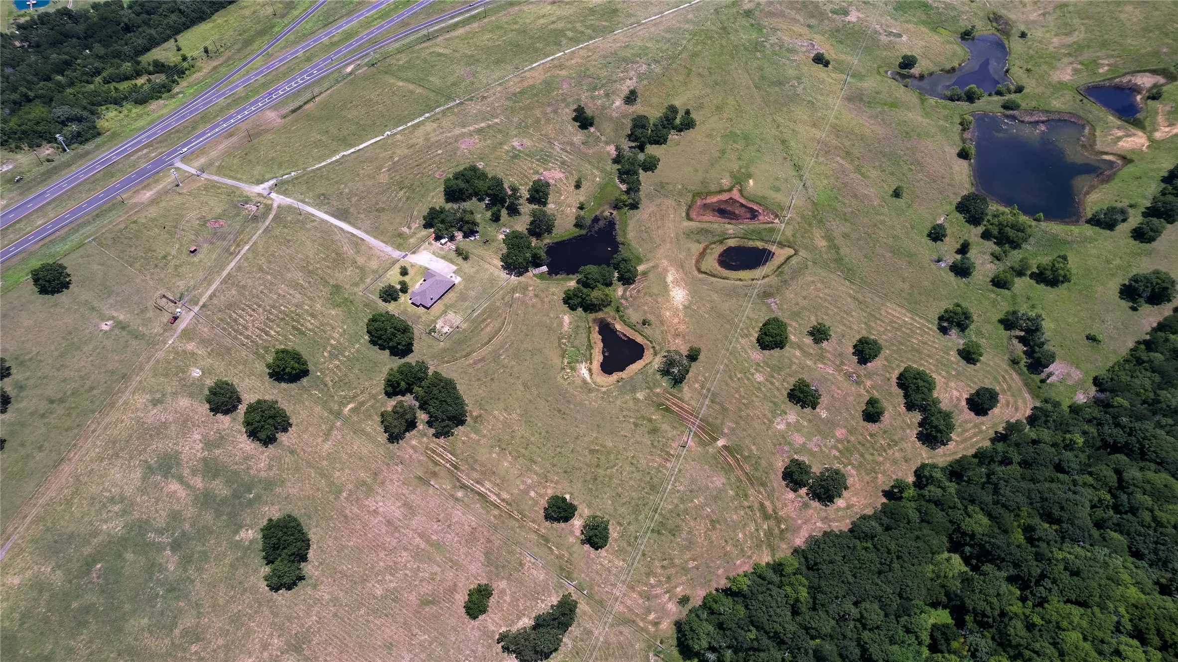 Unimproved Land For Sale in Grayson County , TBD US 82, Bells, Texas 75414, 0, 0, Garage spaces, 0 Sqft, built in 2004, mls#21327086, Real Estate Agent in Bells, Homes For Sale in Grayson county, Homes For Sale in Bells, Realtor in Bells Texas, Real Estate Brokerage Independent Realty Texas, Luminita Cordes Realtor