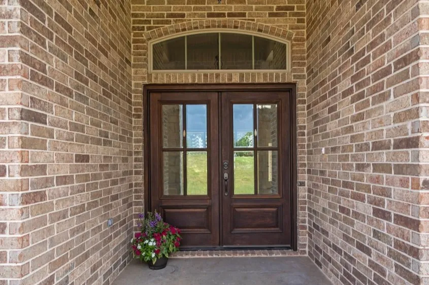 Single Family Residence For Sale in Smith County , 19623 Dove Ridge Drive, Lindale, Texas 75771, 3 Bedroom, 3 Bathroom, 2 Garage spaces, 2,314 Sqft, built in 2014, mls#21322735, Real Estate Agent in Lindale, Homes For Sale in Smith county, Homes For Sale in Lindale, Realtor in Lindale Texas, Real Estate Brokerage Independent Realty Texas, Luminita Cordes Realtor