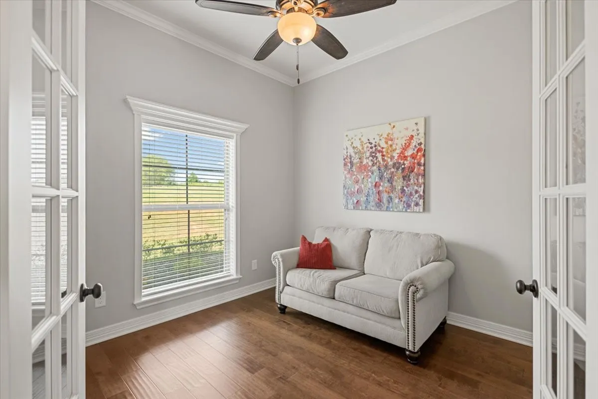 Single Family Residence For Sale in Smith County , 19623 Dove Ridge Drive, Lindale, Texas 75771, 3 Bedroom, 3 Bathroom, 2 Garage spaces, 2,314 Sqft, built in 2014, mls#21322735, Real Estate Agent in Lindale, Homes For Sale in Smith county, Homes For Sale in Lindale, Realtor in Lindale Texas, Real Estate Brokerage Independent Realty Texas, Luminita Cordes Realtor
