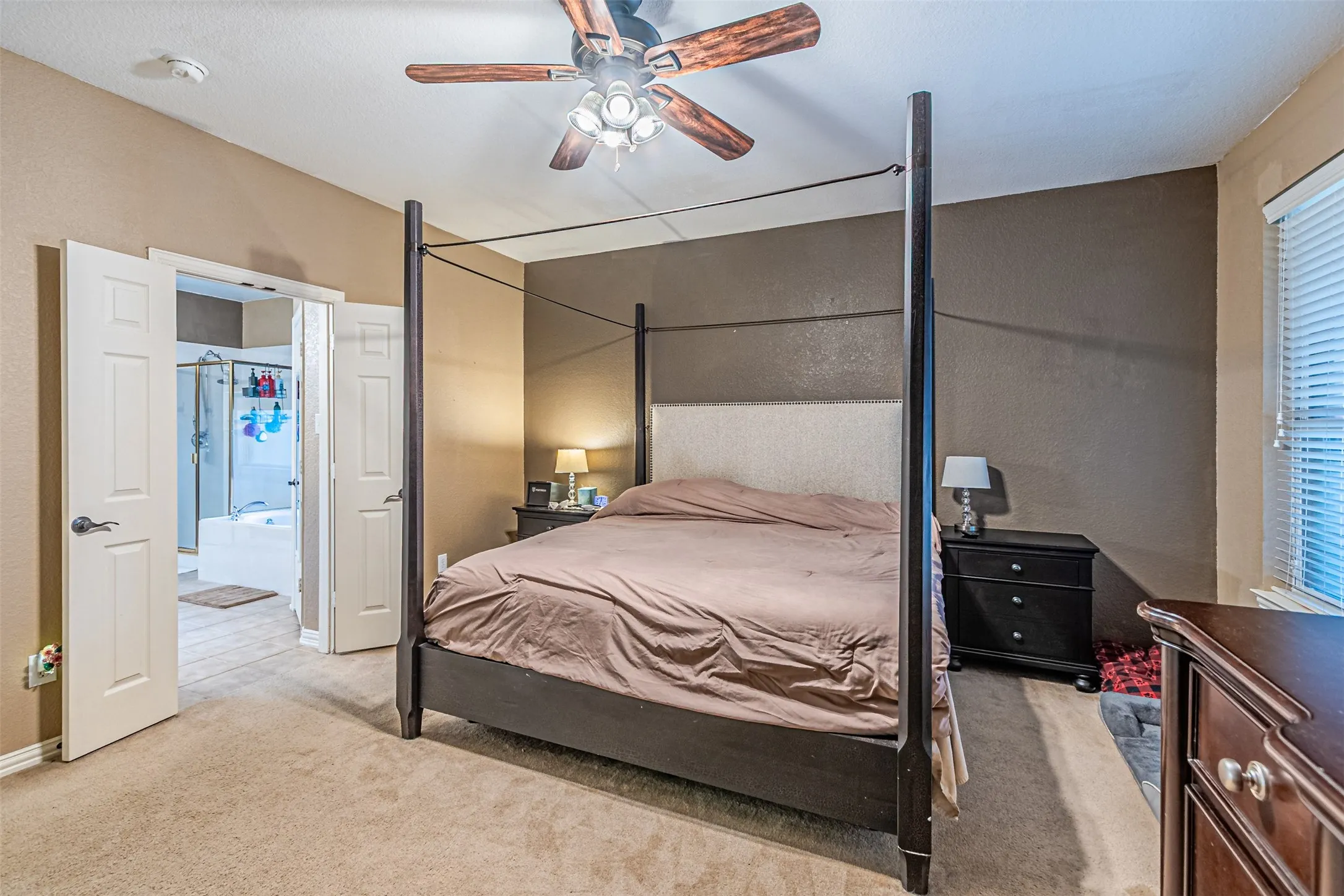 Single Family Residence For Sale in Collin County , 170 Bryan Street, Prosper, Texas 75078, 5 Bedroom, 4 Bathroom, 3 Garage spaces, 3,265 Sqft, built in 2005, mls#21325800, Real Estate Agent in Prosper, Homes For Sale in Collin county, Homes For Sale in Prosper, Realtor in Prosper Texas, Real Estate Brokerage Independent Realty Texas, Luminita Cordes Realtor
