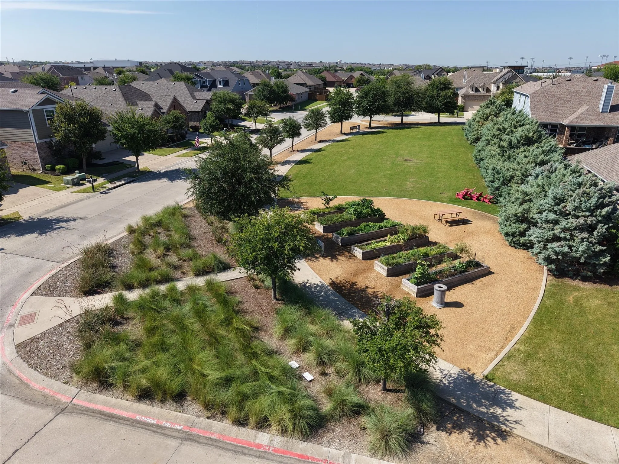 Single Family Residence For Sale in Collin County , 529 Overton Avenue, Celina, Texas 75009, 4 Bedrooms, 3 Bathrooms, 2 Garage spaces, 2,310 Sqft, built in 2019, Price $520,000, mls#21327036, Real Estate Agent in Celina, Homes For Sale in Collin county, Homes For Sale in Celina, Realtor in Celina Texas, Real Estate Brokerage Independent Realty Texas, Luminita Cordes Realtor