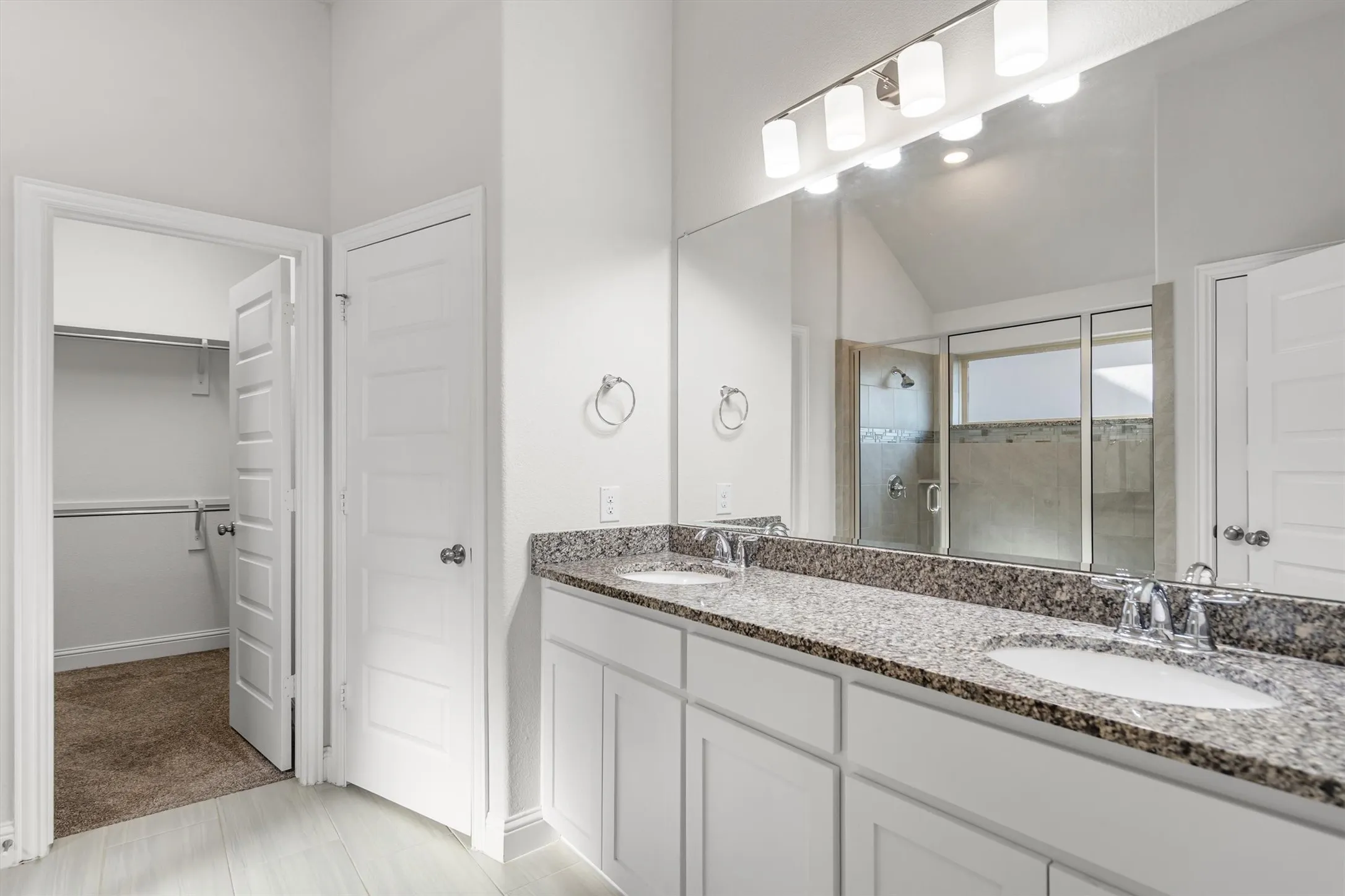 Single Family Residence For Sale in Collin County , 529 Overton Avenue, Celina, Texas 75009, 4 Bedrooms, 3 Bathrooms, 2 Garage spaces, 2,310 Sqft, built in 2019, Price $520,000, mls#21327036, Real Estate Agent in Celina, Homes For Sale in Collin county, Homes For Sale in Celina, Realtor in Celina Texas, Real Estate Brokerage Independent Realty Texas, Luminita Cordes Realtor