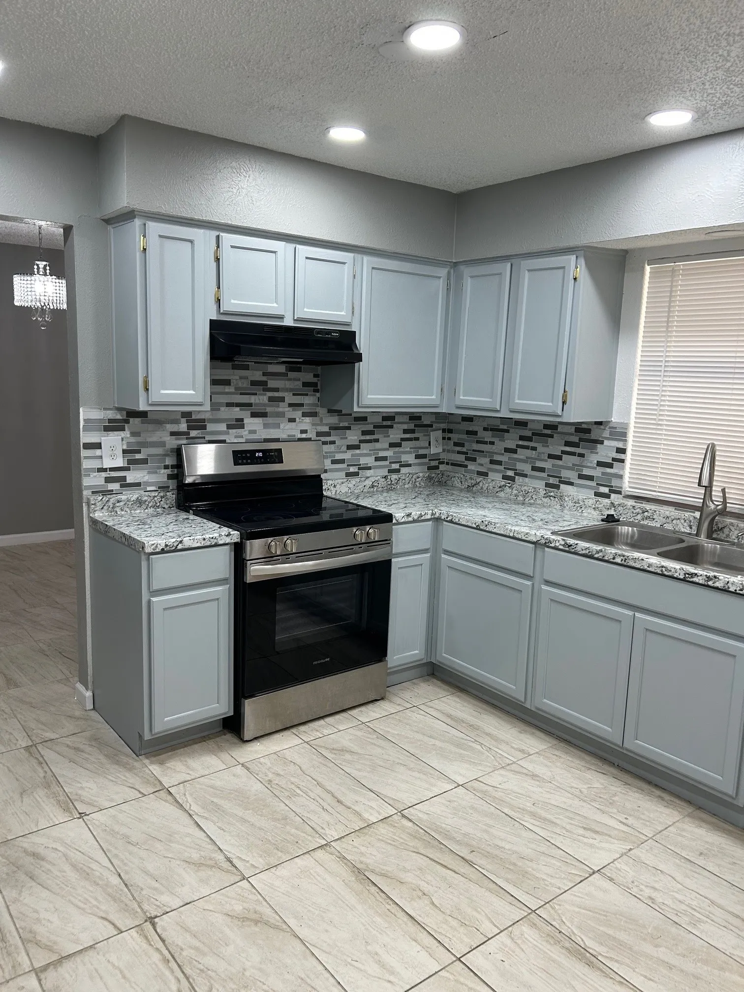 Single Family Residence For Rent in Dallas County , 2319 Abbington Lane, Grand Prairie, Texas 75052, 2 Bedroom, 3 Bathroom, 2 Garage spaces, 2,330 Sqft, built in 1985, mls#21327124, Real Estate Agent in Grand Prairie, Homes For Rent in Dallas county, Homes For Rent in Grand Prairie, Realtor in Grand Prairie Texas, Real Estate Brokerage Independent Realty Texas, Luminita Cordes Realtor