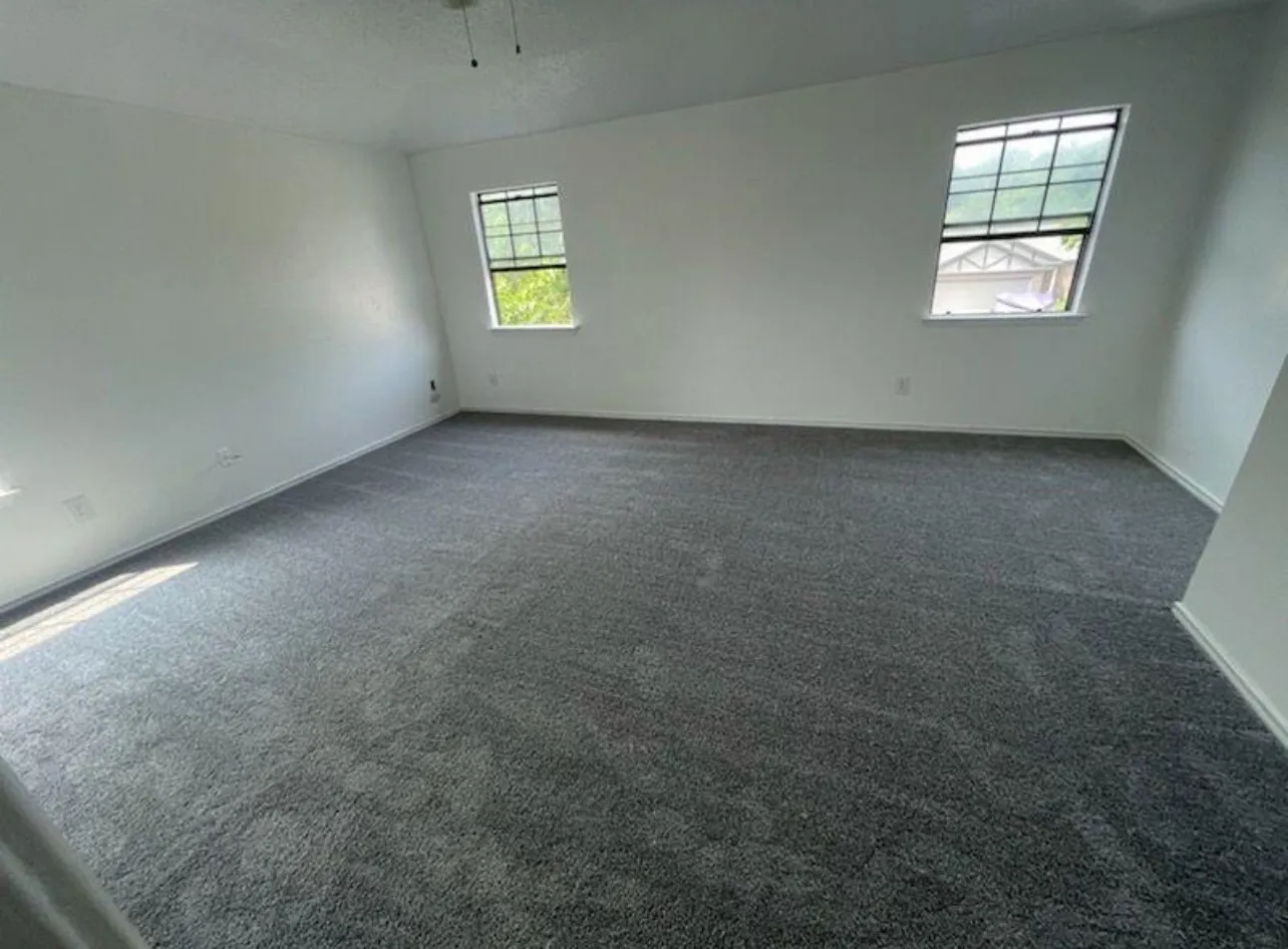 Single Family Residence For Rent in Dallas County , 2319 Abbington Lane, Grand Prairie, Texas 75052, 2 Bedroom, 3 Bathroom, 2 Garage spaces, 2,330 Sqft, built in 1985, mls#21327124, Real Estate Agent in Grand Prairie, Homes For Rent in Dallas county, Homes For Rent in Grand Prairie, Realtor in Grand Prairie Texas, Real Estate Brokerage Independent Realty Texas, Luminita Cordes Realtor