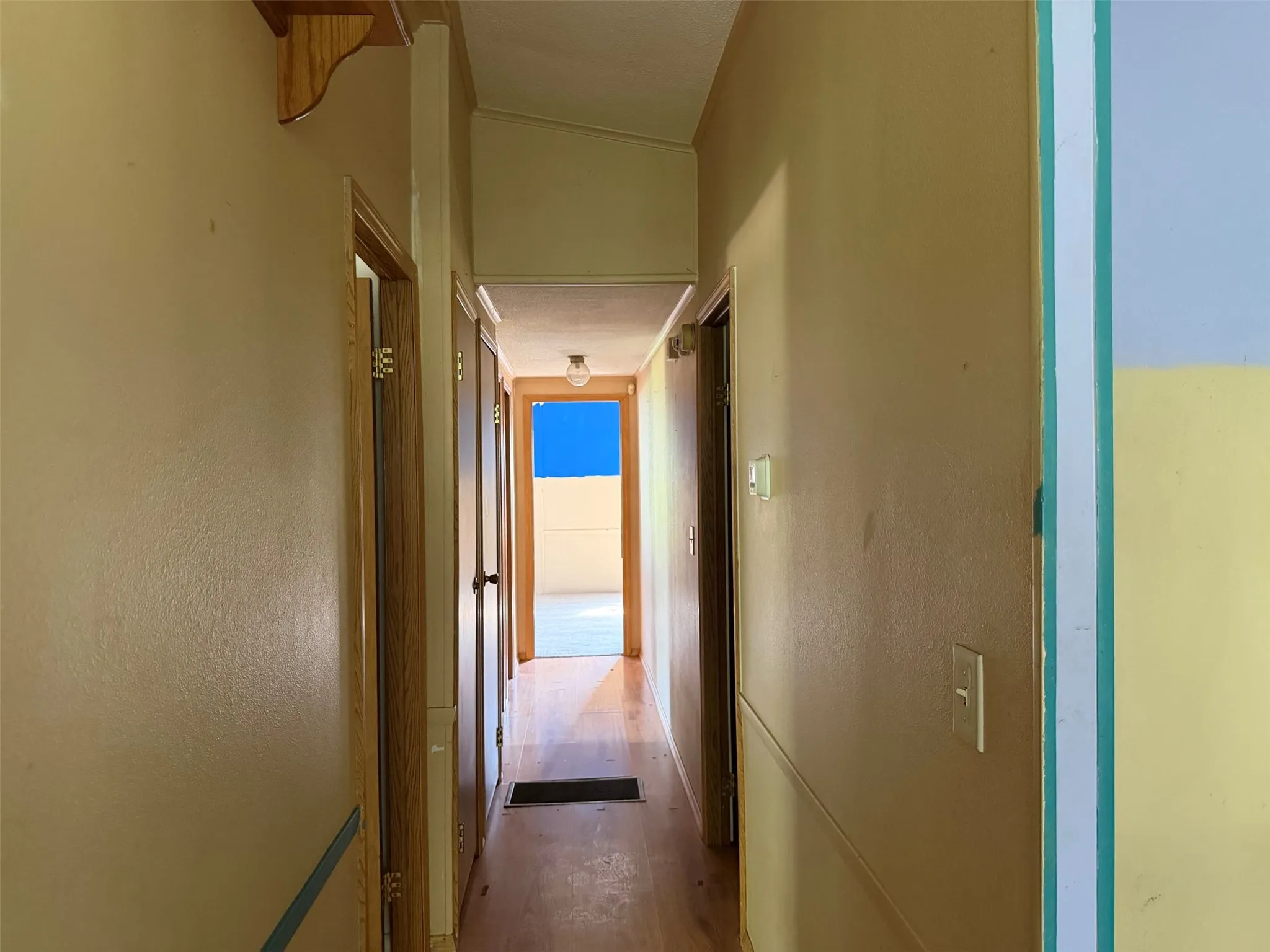 Mobile Home For Sale in Hood County , 310 Taurus Road, Granbury, Texas 76049, 3 Bedroom, 2 Bathroom, Garage spaces, 1,680 Sqft, built in 1985, Price $160,000, mls#21322848, Real Estate Agent in Granbury, Homes For Sale in Hood county, Homes For Sale in Granbury, Realtor in Granbury Texas, Real Estate Brokerage Independent Realty Texas, Luminita Cordes Realtor