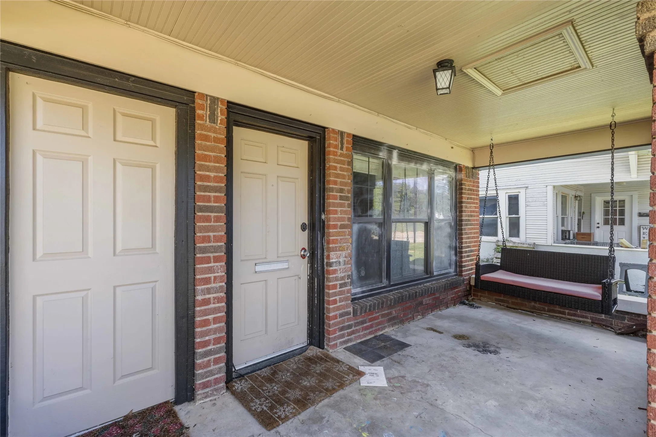 Single Family Residence For Sale in Brown County , 1601 9th Street, Brownwood, Texas 76801, 3 Bedroom, 2 Bathroom, Garage spaces, 1,720 Sqft, built in 0, mls#21326301, Real Estate Agent in Brownwood, Homes For Sale in Brown county, Homes For Sale in Brownwood, Realtor in Brownwood Texas, Real Estate Brokerage Independent Realty Texas, Luminita Cordes Realtor
