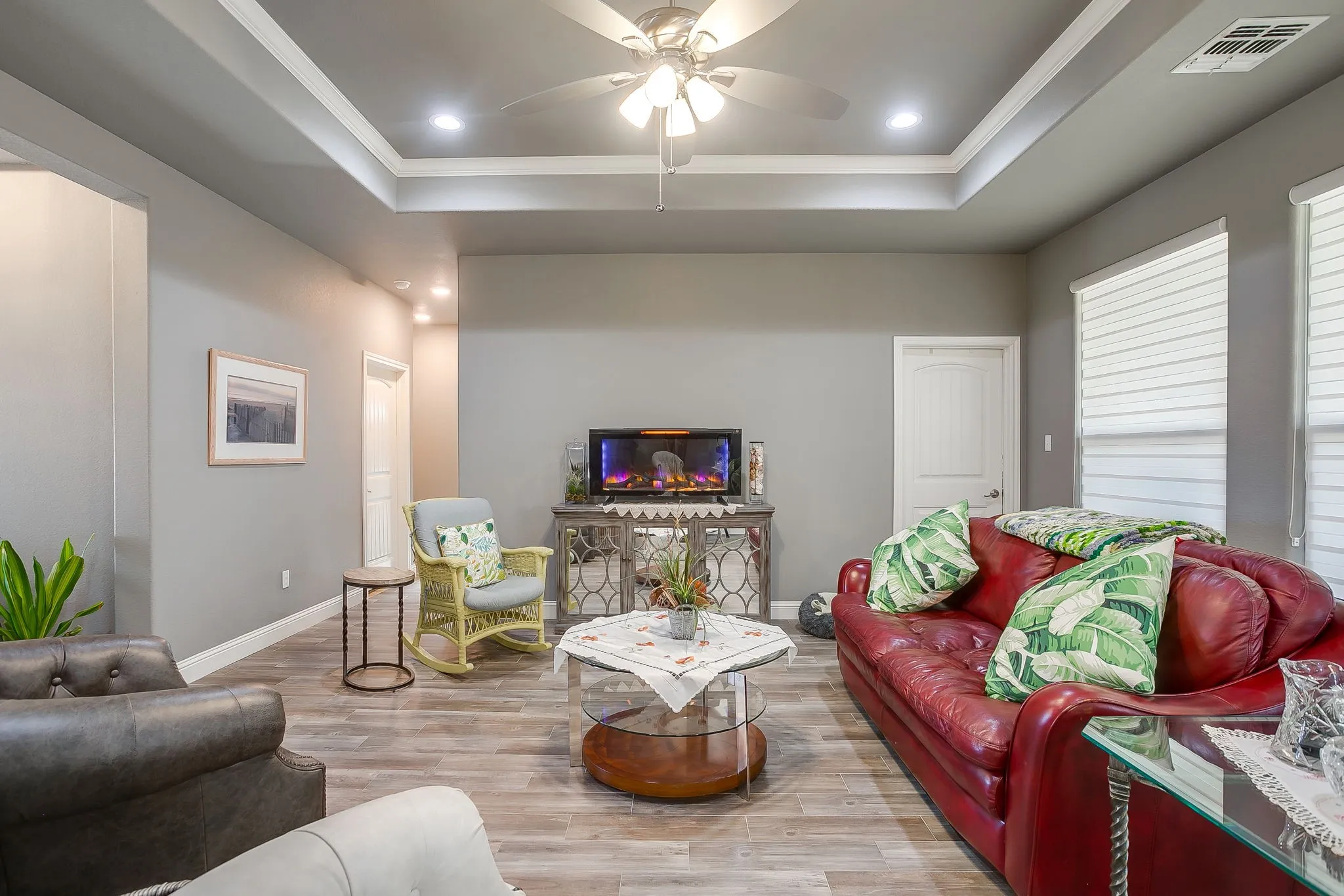 Single Family Residence For Sale in Hood County , 2708 San Gabriel Drive, Granbury, Texas 76048, 3 Bedroom, 2 Bathroom, 2 Garage spaces, 1,514 Sqft, built in 2021, mls#21327134, Real Estate Agent in Granbury, Homes For Sale in Hood county, Homes For Sale in Granbury, Realtor in Granbury Texas, Real Estate Brokerage Independent Realty Texas, Luminita Cordes Realtor