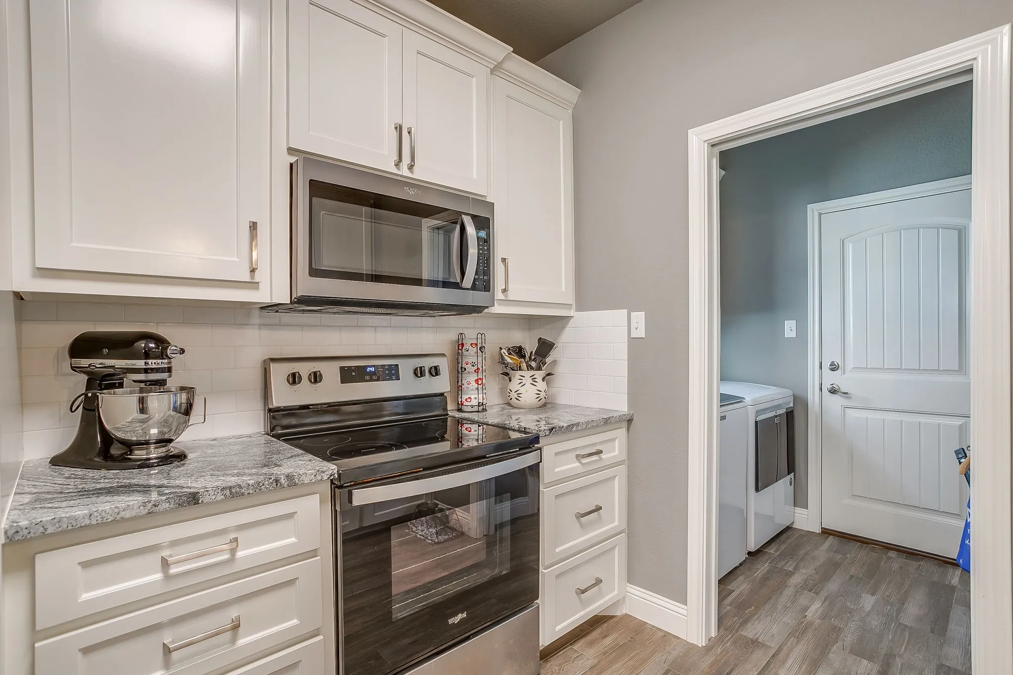Single Family Residence For Sale in Hood County , 2708 San Gabriel Drive, Granbury, Texas 76048, 3 Bedroom, 2 Bathroom, 2 Garage spaces, 1,514 Sqft, built in 2021, mls#21327134, Real Estate Agent in Granbury, Homes For Sale in Hood county, Homes For Sale in Granbury, Realtor in Granbury Texas, Real Estate Brokerage Independent Realty Texas, Luminita Cordes Realtor