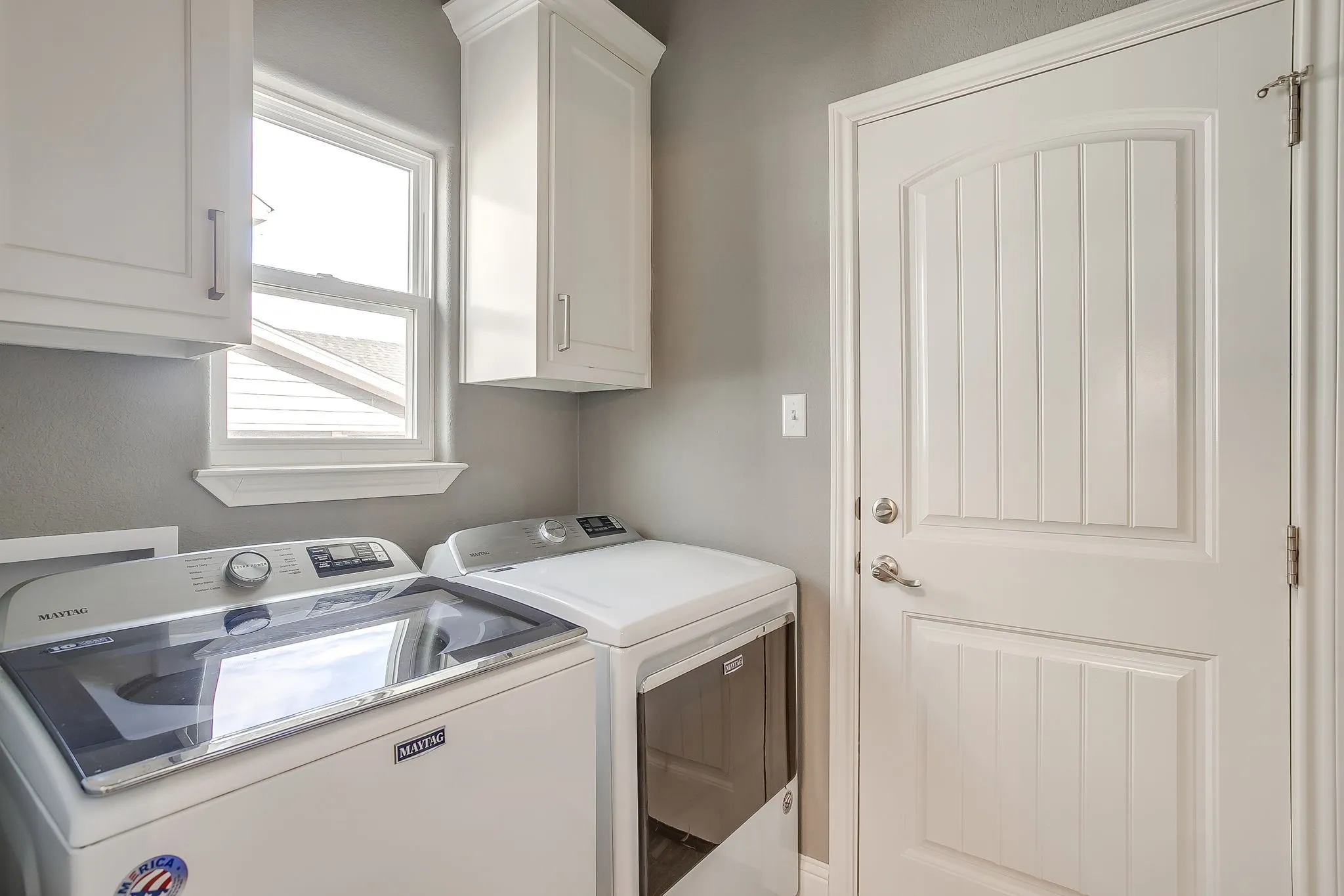 Single Family Residence For Sale in Hood County , 2708 San Gabriel Drive, Granbury, Texas 76048, 3 Bedroom, 2 Bathroom, 2 Garage spaces, 1,514 Sqft, built in 2021, mls#21327134, Real Estate Agent in Granbury, Homes For Sale in Hood county, Homes For Sale in Granbury, Realtor in Granbury Texas, Real Estate Brokerage Independent Realty Texas, Luminita Cordes Realtor