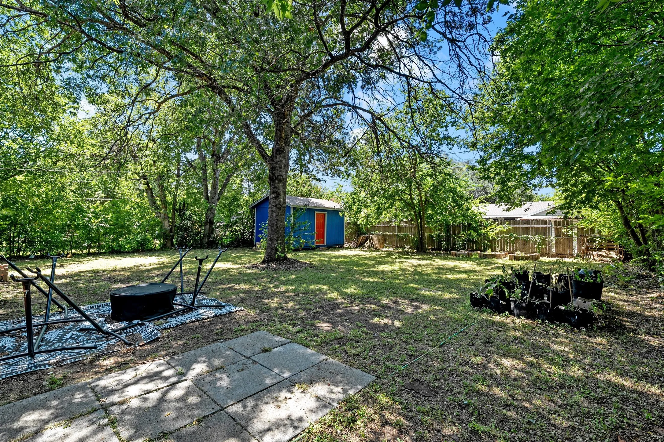 Single Family Residence For Sale in Mc Lennan County , 3613 Trice Avenue, Waco, Texas 76707, 3 Bedroom, 2 Bathroom, 1 Garage spaces, 1,512 Sqft, built in 1951, mls#21322689, Real Estate Agent in Waco, Homes For Sale in Mc Lennan county, Homes For Sale in Waco, Realtor in Waco Texas, Real Estate Brokerage Independent Realty Texas, Luminita Cordes Realtor