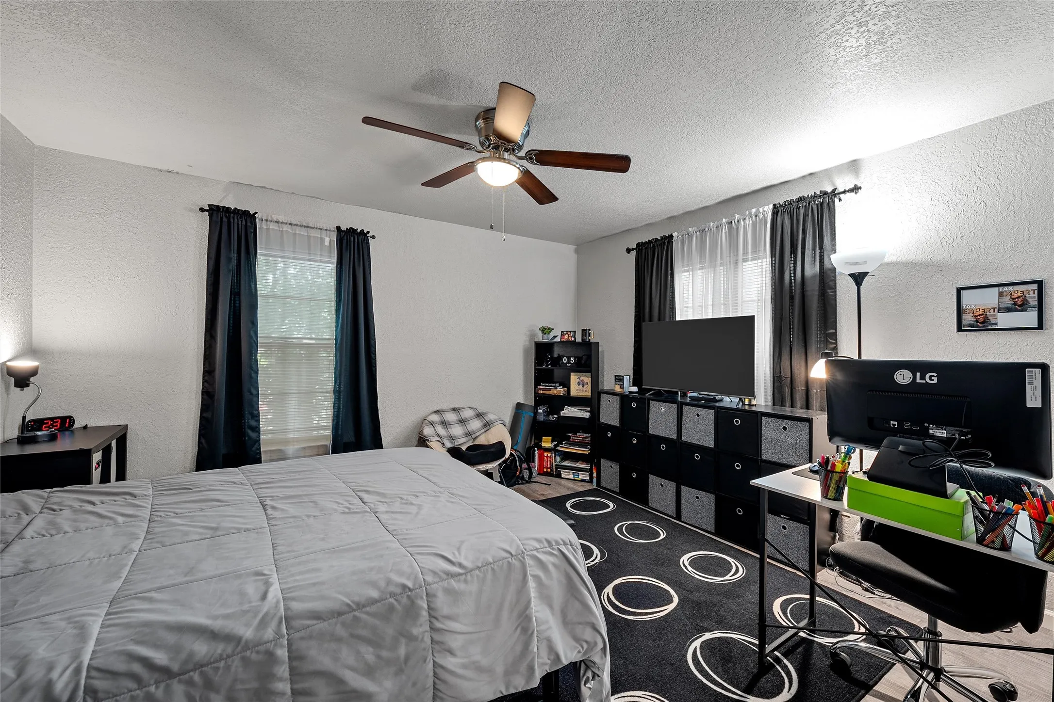 Single Family Residence For Sale in Mc Lennan County , 3613 Trice Avenue, Waco, Texas 76707, 3 Bedroom, 2 Bathroom, 1 Garage spaces, 1,512 Sqft, built in 1951, mls#21322689, Real Estate Agent in Waco, Homes For Sale in Mc Lennan county, Homes For Sale in Waco, Realtor in Waco Texas, Real Estate Brokerage Independent Realty Texas, Luminita Cordes Realtor