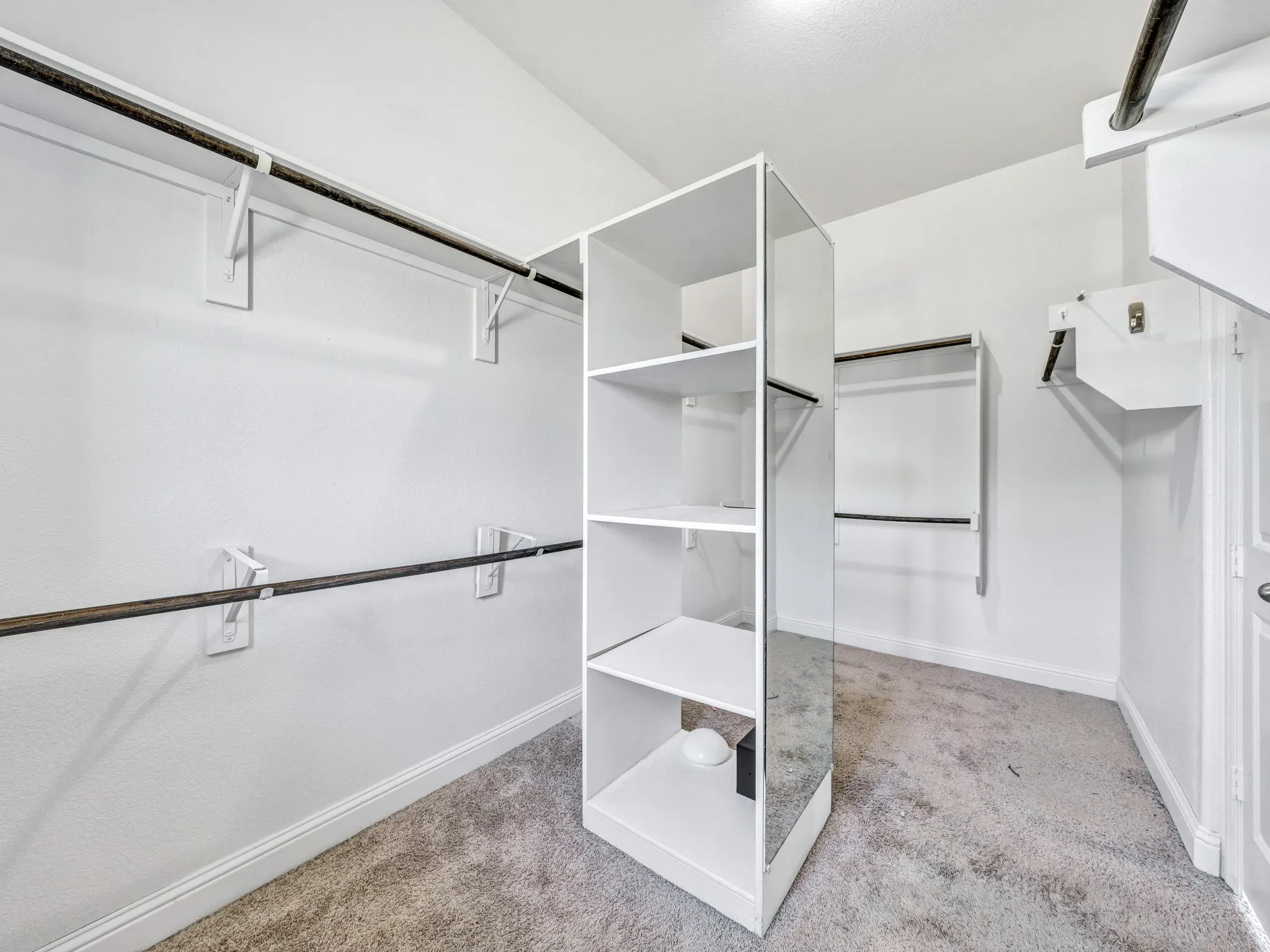 Single Family Residence For Rent in Denton County , 1121 Ranch Gate Lane, Frisco, Texas 75036, 5 Bedroom, 4 Bathroom, 2 Garage spaces, 3,367 Sqft, built in 2016, mls#21327158, Real Estate Agent in Frisco, Homes For Rent in Denton county, Homes For Rent in Frisco, Realtor in Frisco Texas, Real Estate Brokerage Independent Realty Texas, Luminita Cordes Realtor