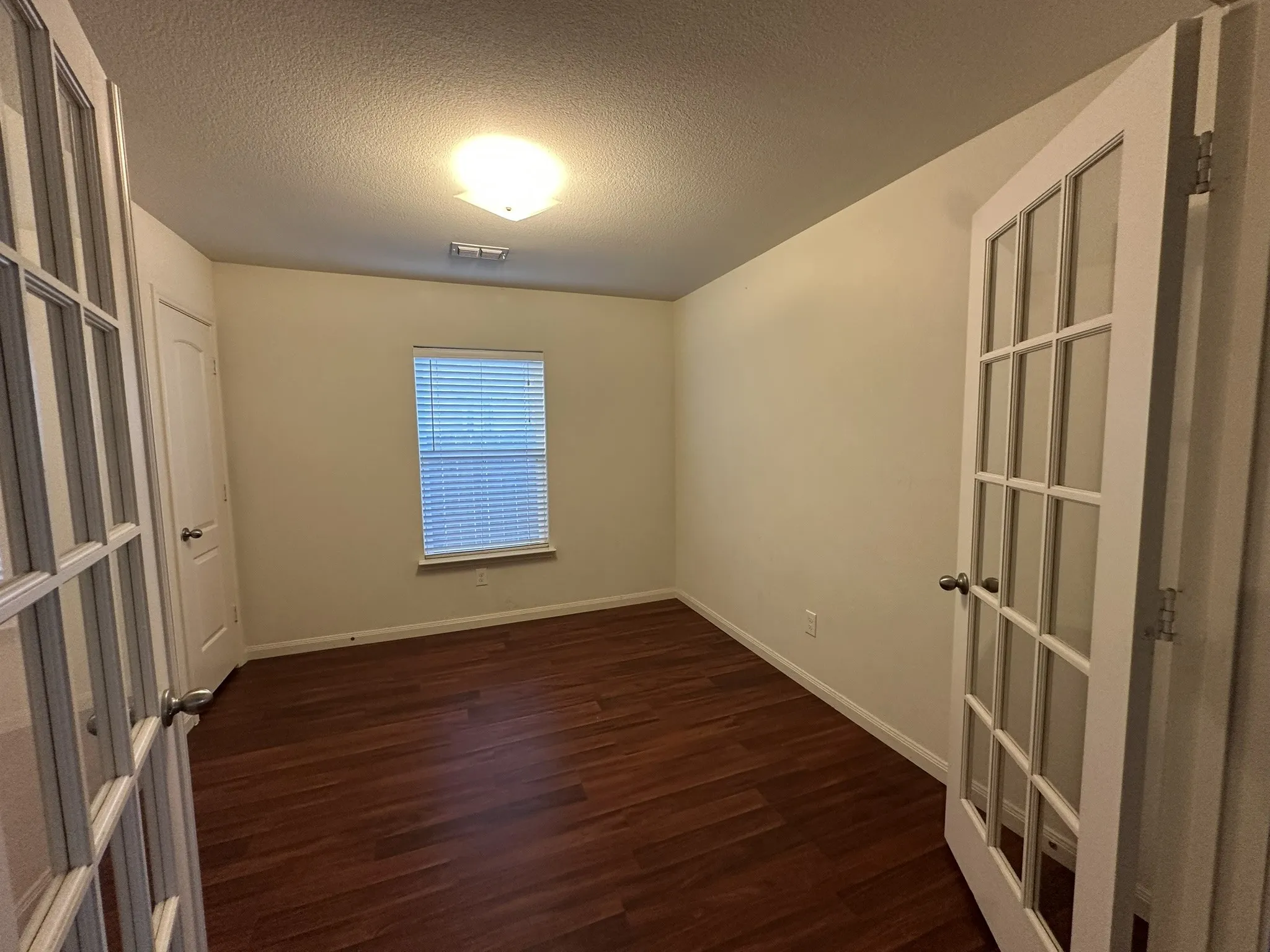 Single Family Residence For Rent in Grayson County , 1818 Clegg Street, Howe, Texas 75459, 4 Bedroom, 2 Bathroom, 2 Garage spaces, 1,658 Sqft, built in 2016, mls#21327167, Real Estate Agent in Howe, Homes For Rent in Grayson county, Homes For Rent in Howe, Realtor in Howe Texas, Real Estate Brokerage Independent Realty Texas, Luminita Cordes Realtor