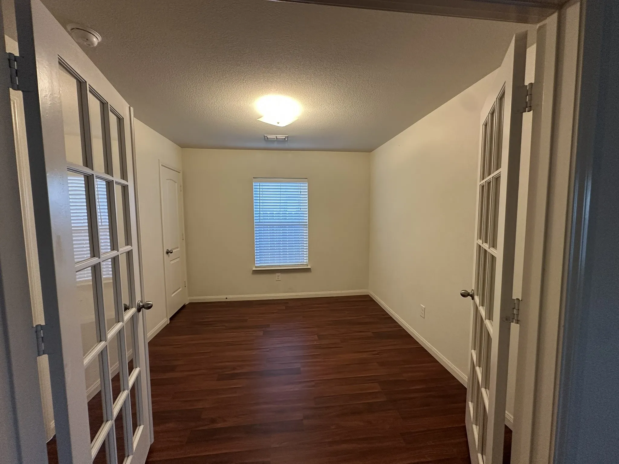 Single Family Residence For Rent in Grayson County , 1818 Clegg Street, Howe, Texas 75459, 4 Bedroom, 2 Bathroom, 2 Garage spaces, 1,658 Sqft, built in 2016, mls#21327167, Real Estate Agent in Howe, Homes For Rent in Grayson county, Homes For Rent in Howe, Realtor in Howe Texas, Real Estate Brokerage Independent Realty Texas, Luminita Cordes Realtor