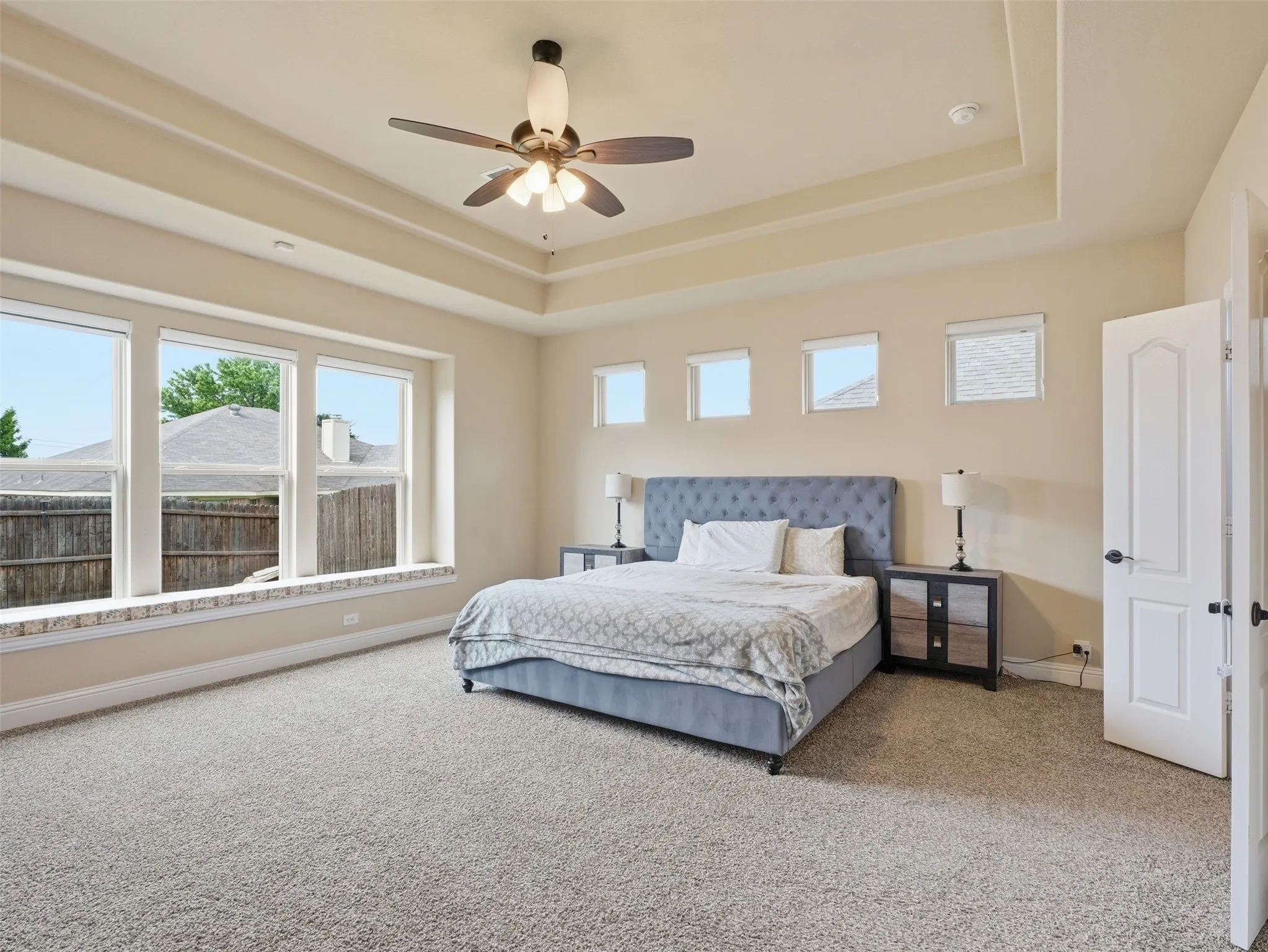 Single Family Residence For Sale in Tarrant County , 521 Ridgewater Trail, Fort Worth, Texas 76131, 6 Bedroom, 4 Bathroom, 3 Garage spaces, 3,930 Sqft, built in 2022, mls#21327180, Real Estate Agent in Fort Worth, Homes For Sale in Tarrant county, Homes For Sale in Fort Worth, Realtor in Fort Worth Texas, Real Estate Brokerage Independent Realty Texas, Luminita Cordes Realtor