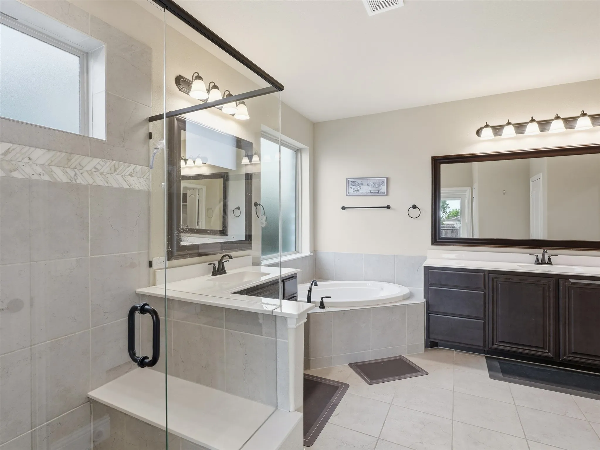 Single Family Residence For Sale in Tarrant County , 521 Ridgewater Trail, Fort Worth, Texas 76131, 6 Bedroom, 4 Bathroom, 3 Garage spaces, 3,930 Sqft, built in 2022, mls#21327180, Real Estate Agent in Fort Worth, Homes For Sale in Tarrant county, Homes For Sale in Fort Worth, Realtor in Fort Worth Texas, Real Estate Brokerage Independent Realty Texas, Luminita Cordes Realtor