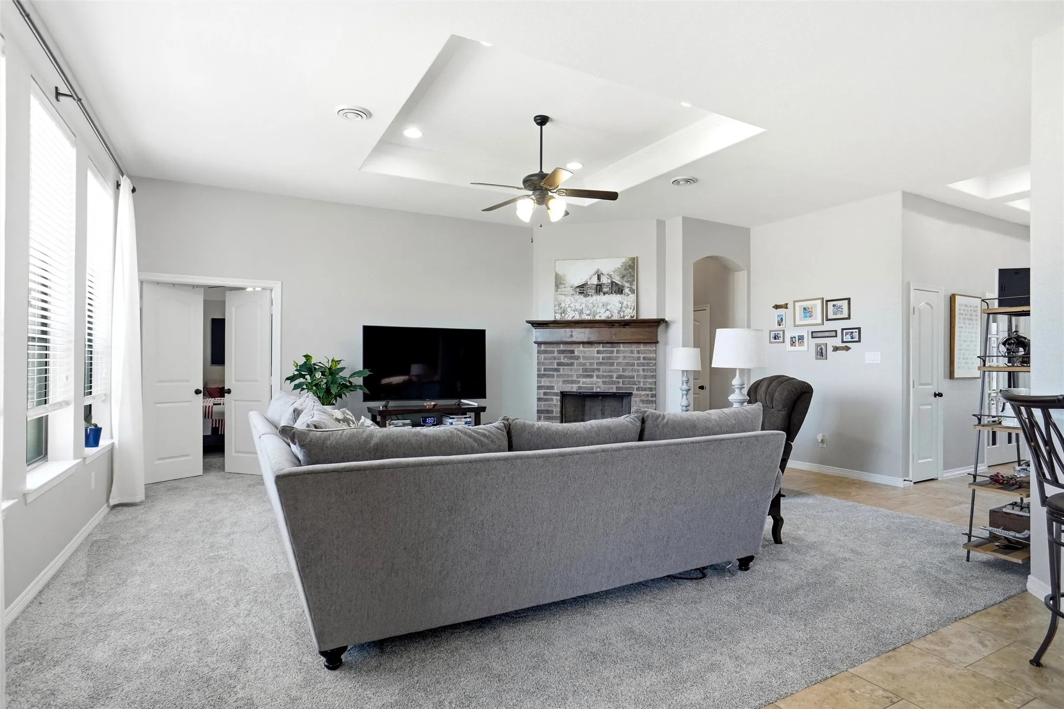 Single Family Residence For Sale in Tarrant County , 14216 Lucille Drive, Newark, Texas 76071, 4 Bedroom, 3 Bathroom, 3 Garage spaces, 2,785 Sqft, built in 2011, mls#21327189, Real Estate Agent in Newark, Homes For Sale in Tarrant county, Homes For Sale in Newark, Realtor in Newark Texas, Real Estate Brokerage Independent Realty Texas, Luminita Cordes Realtor
