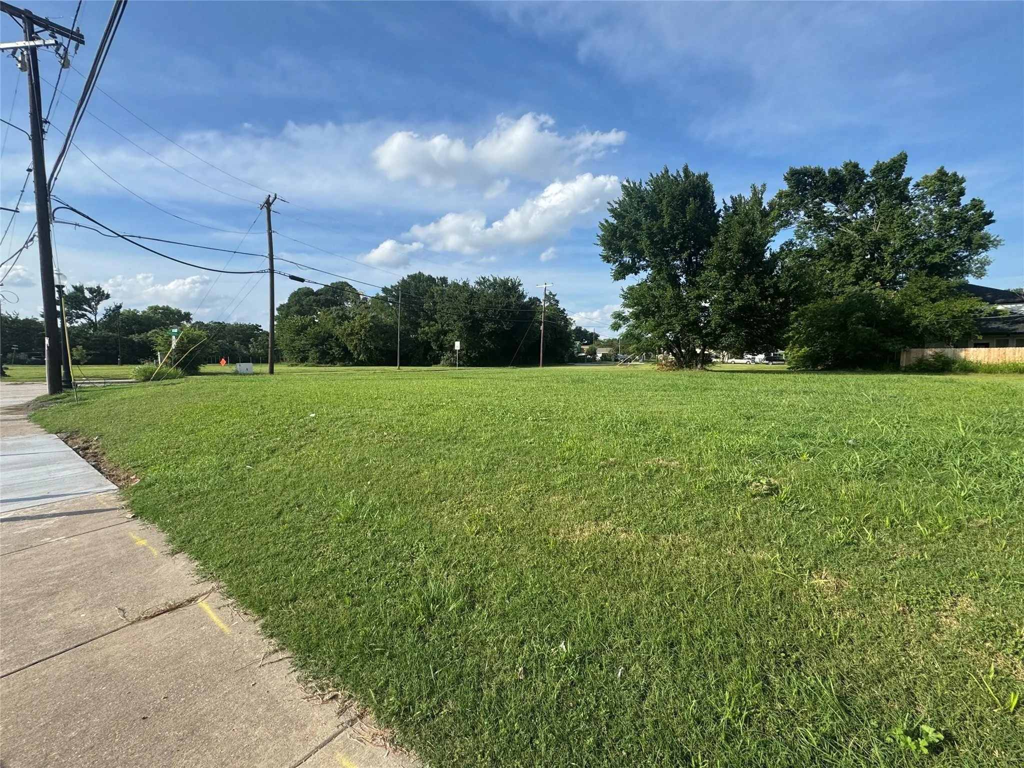Unimproved Land For Sale in Dallas County , 7902 Carbondale Street, Dallas, Texas 75216, 0, 0, Garage spaces, 0 Sqft, built in 0, mls#21327201, Real Estate Agent in Dallas, Homes For Sale in Dallas county, Homes For Sale in Dallas, Realtor in Dallas Texas, Real Estate Brokerage Independent Realty Texas, Luminita Cordes Realtor