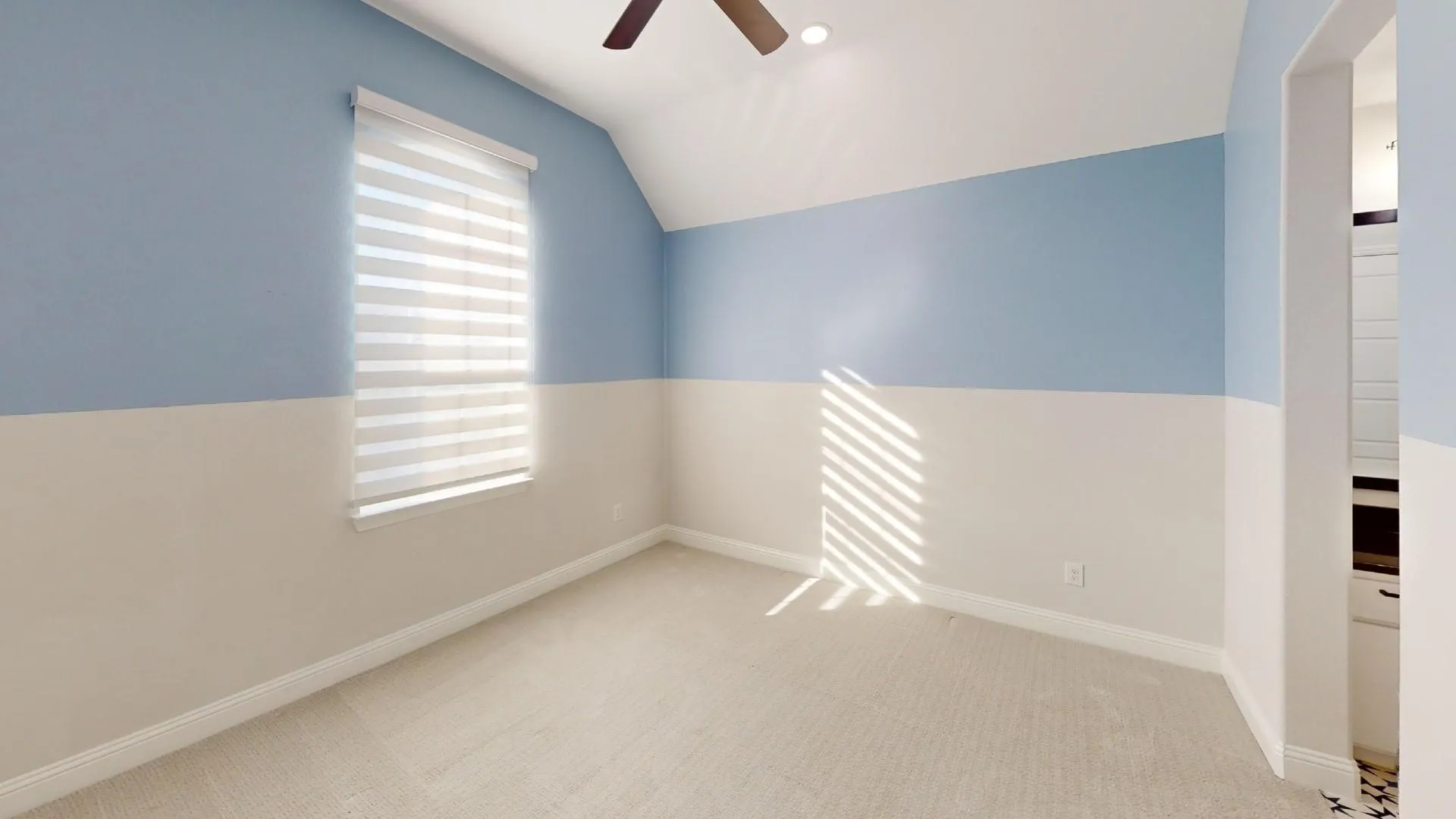 Single Family Residence For Rent in Collin County , 10678 Grayhead Drive, Frisco, Texas 75035, 4 Bedroom, 4 Bathroom, 2 Garage spaces, 2,971 Sqft, built in 2023, mls#21327239, Real Estate Agent in Frisco, Homes For Rent in Collin county, Homes For Rent in Frisco, Realtor in Frisco Texas, Real Estate Brokerage Independent Realty Texas, Luminita Cordes Realtor