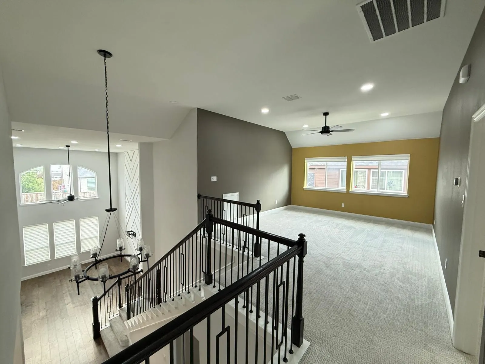 Single Family Residence For Rent in Collin County , 10678 Grayhead Drive, Frisco, Texas 75035, 4 Bedroom, 4 Bathroom, 2 Garage spaces, 2,971 Sqft, built in 2023, mls#21327239, Real Estate Agent in Frisco, Homes For Rent in Collin county, Homes For Rent in Frisco, Realtor in Frisco Texas, Real Estate Brokerage Independent Realty Texas, Luminita Cordes Realtor