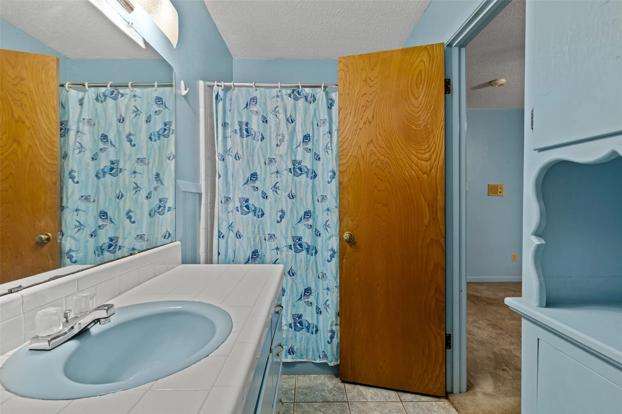 Single Family Residence For Sale in Morris County , 104 N Timberlane, Lone Star, Texas 75668, 4 Bedroom, 2 Bathroom, 2 Garage spaces, 2,233 Sqft, built in 1966, mls#21316273, Real Estate Agent in Lone Star, Homes For Sale in Morris county, Homes For Sale in Lone Star, Realtor in Lone Star Texas, Real Estate Brokerage Independent Realty Texas, Luminita Cordes Realtor