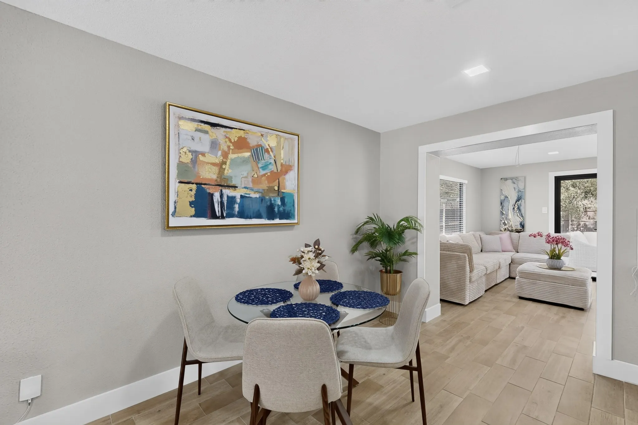Single Family Residence For Rent in Tarrant County , 928 Columbus Court, Bedford, Texas 76022, 4 Bedroom, 3 Bathroom, 2 Garage spaces, 1,859 Sqft, built in 1974, mls#21327252, Real Estate Agent in Bedford, Homes For Rent in Tarrant county, Homes For Rent in Bedford, Realtor in Bedford Texas, Real Estate Brokerage Independent Realty Texas, Luminita Cordes Realtor