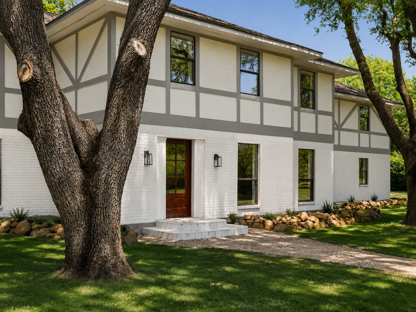 Single Family Residence For Sale in Denton County , 5049 Golden Circle, Denton, Texas 76208, 4 Bedroom, 4 Bathroom, 4 Garage spaces, 3,640 Sqft, built in 1977, mls#21324169, Real Estate Agent in Denton, Homes For Sale in Denton county, Homes For Sale in Denton, Realtor in Denton Texas, Real Estate Brokerage Independent Realty Texas, Luminita Cordes Realtor