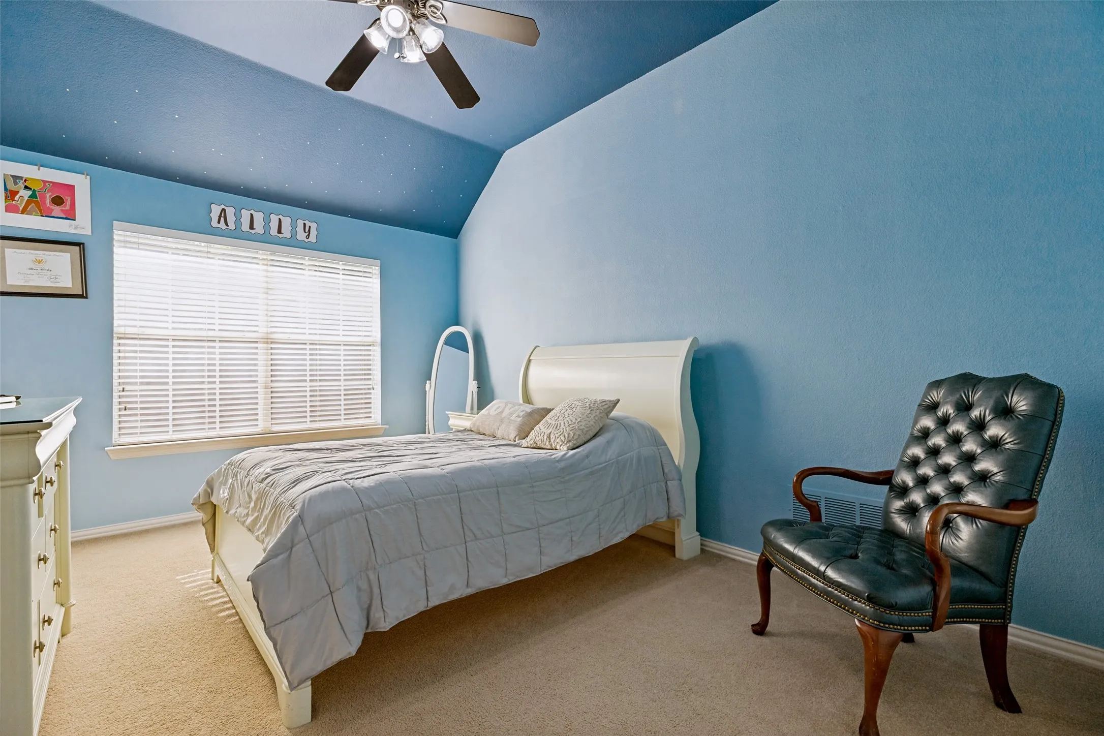 Single Family Residence For Sale in Collin County , 1412 Greenbriar Drive, Allen, Texas 75013, 4 Bedroom, 4 Bathroom, 3 Garage spaces, 3,739 Sqft, built in 1998, mls#21325827, Real Estate Agent in Allen, Homes For Sale in Collin county, Homes For Sale in Allen, Realtor in Allen Texas, Real Estate Brokerage Independent Realty Texas, Luminita Cordes Realtor